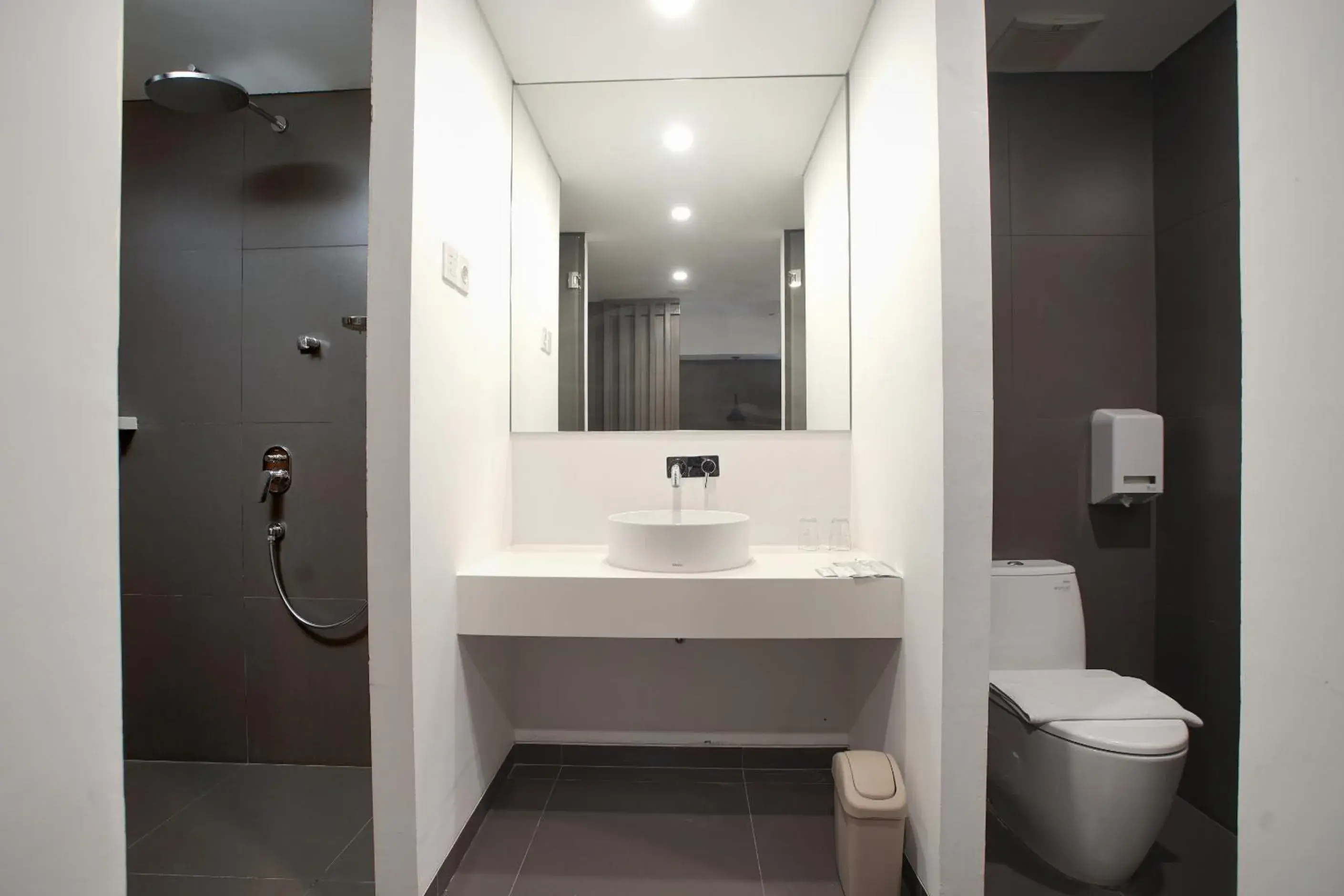Shower, Bathroom in Malioboro Prime Hotel