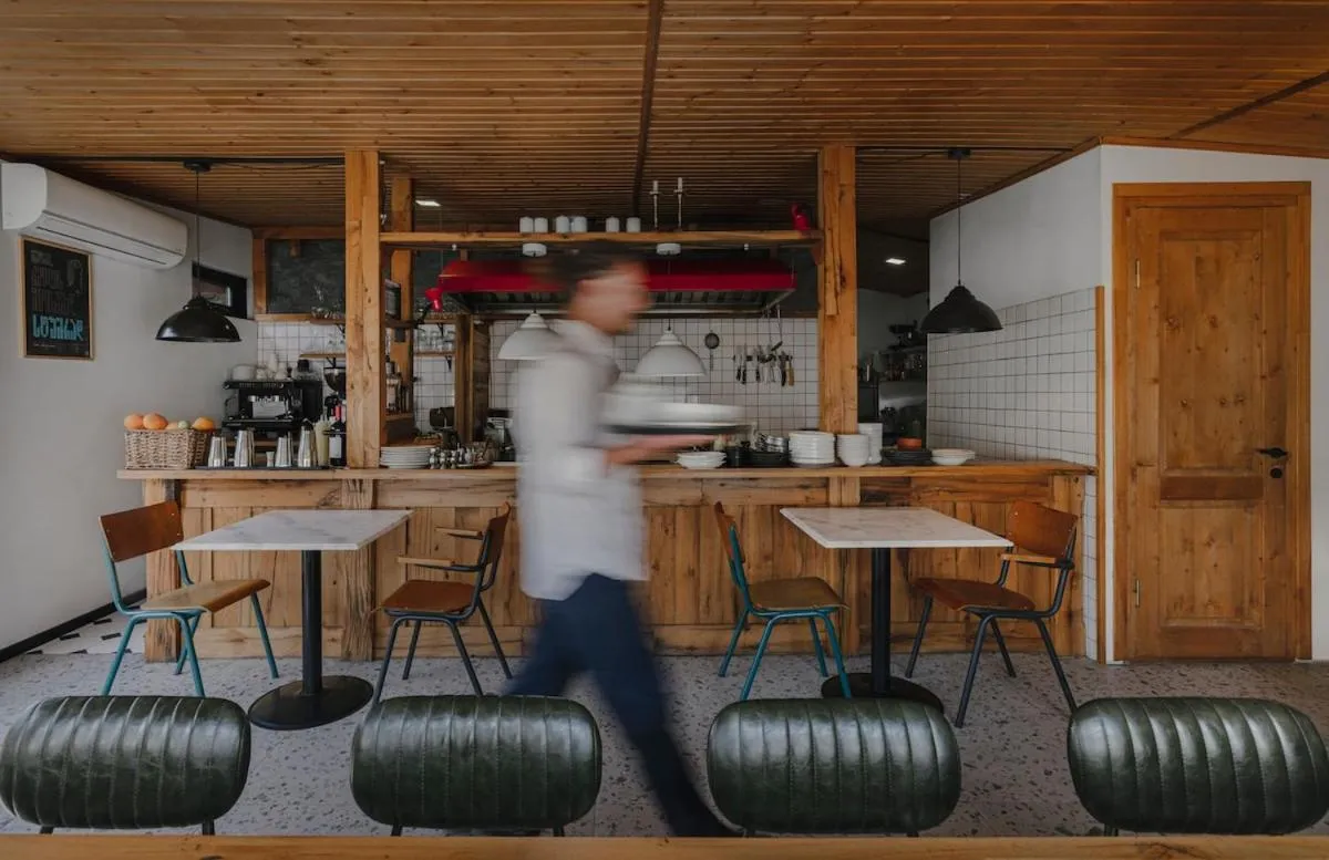 Restaurant/places to eat in Kazbegi Hut