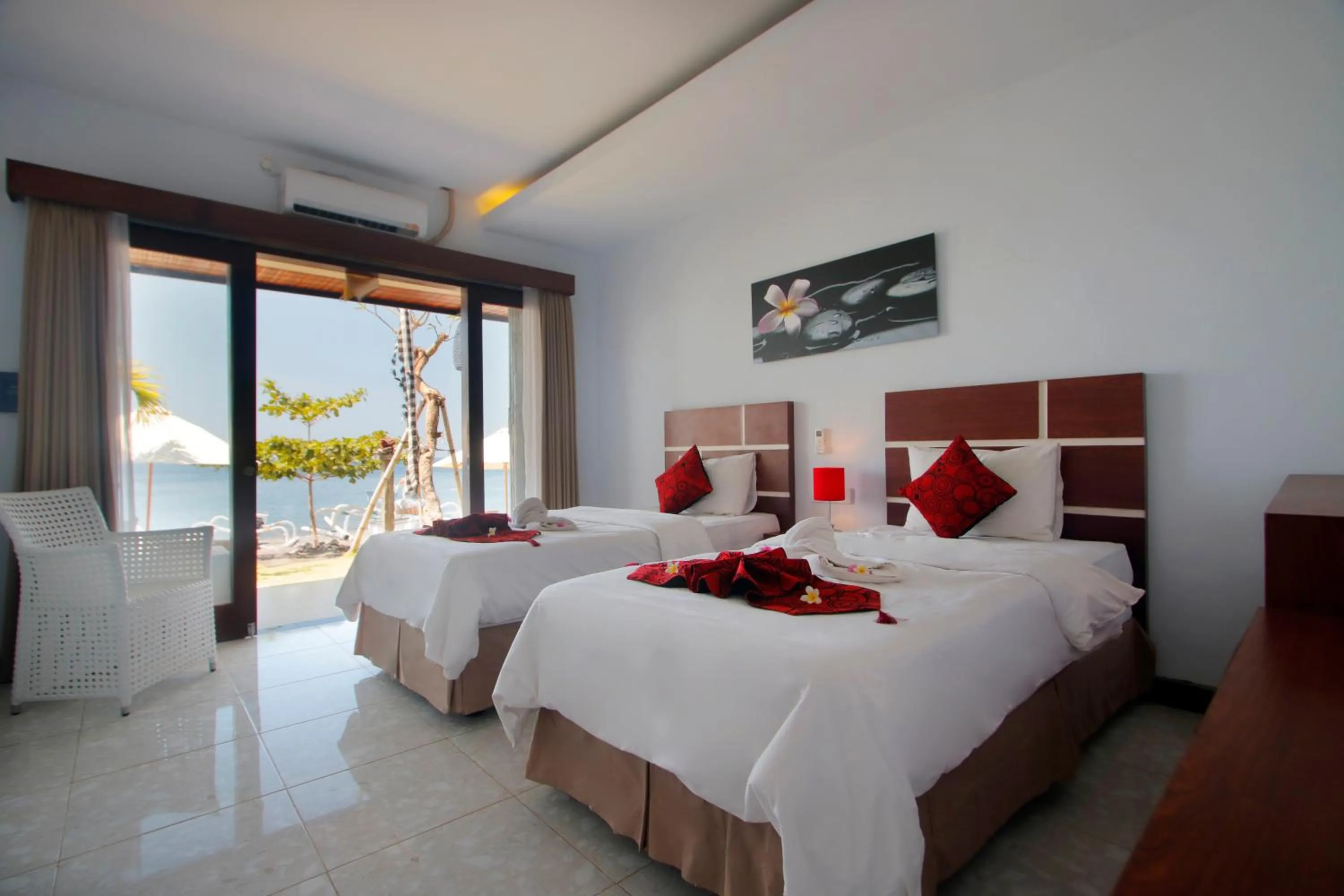 Bed in Valomia Beachfront