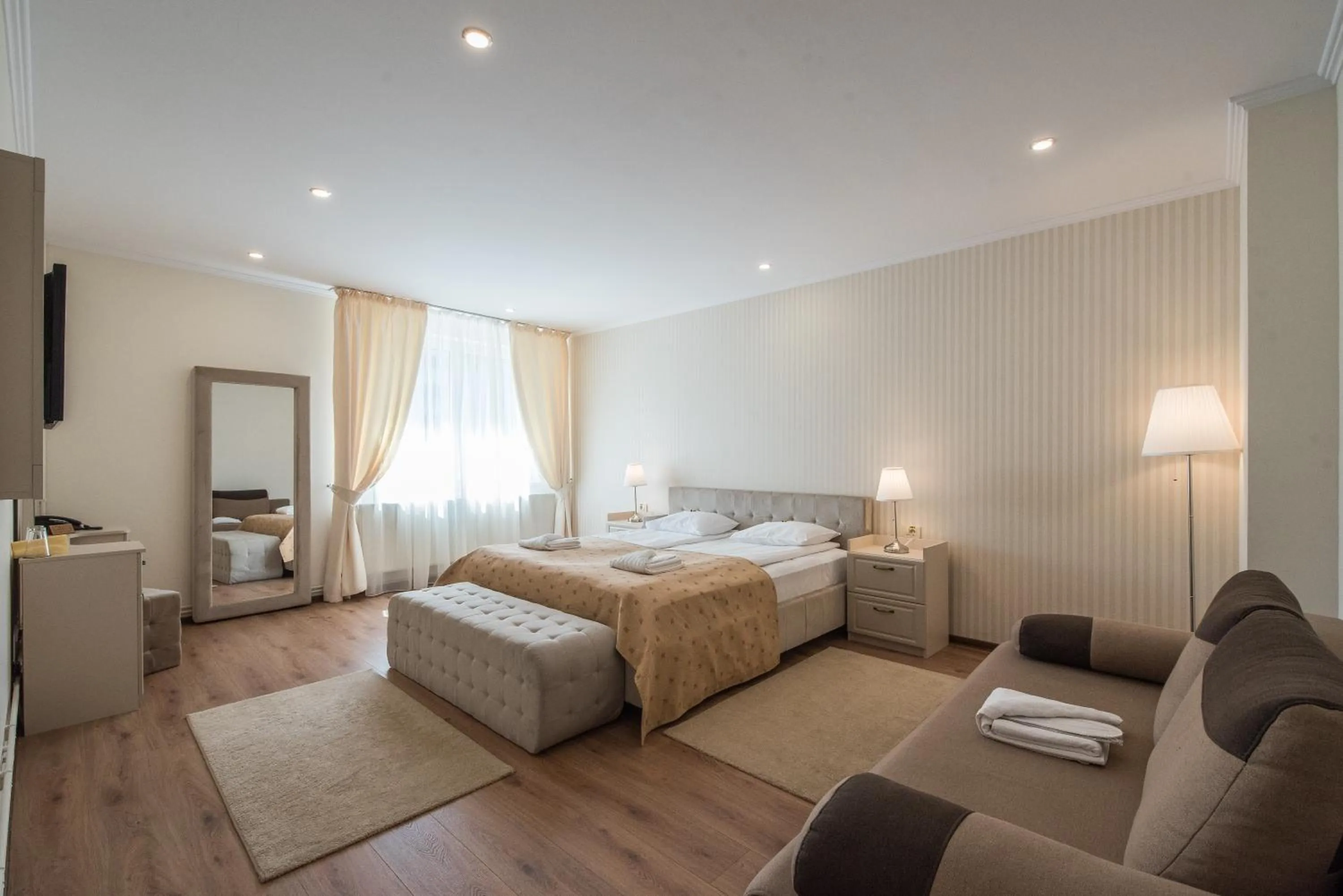 Bed in Pensiunea David