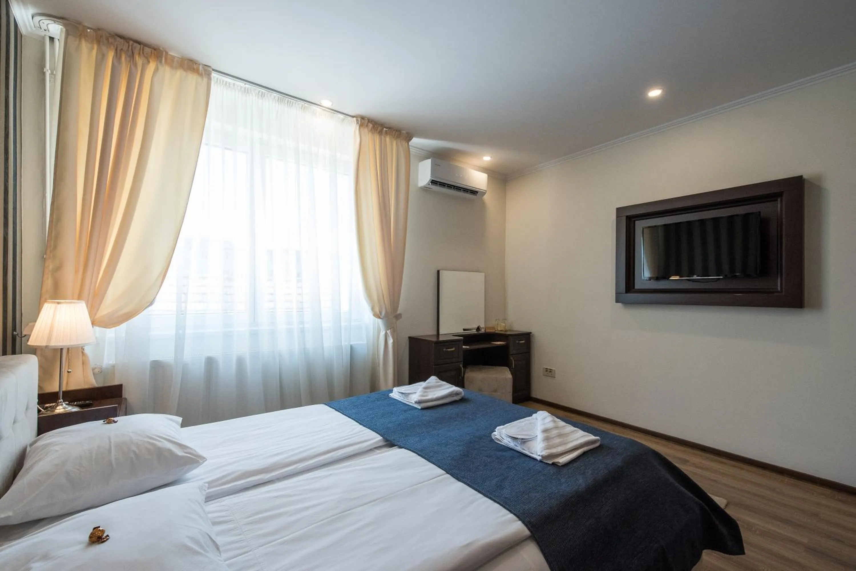 Bed in Pensiunea David