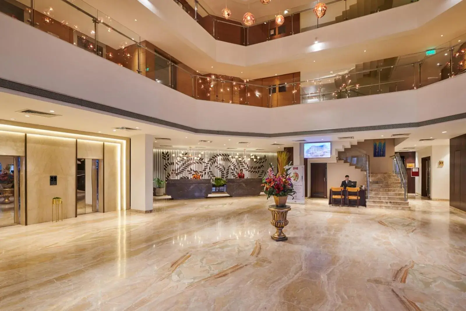 Lobby or reception in The Pride Hotel, Nagpur Lobby or reception in The Pride Hotel, Nagpur