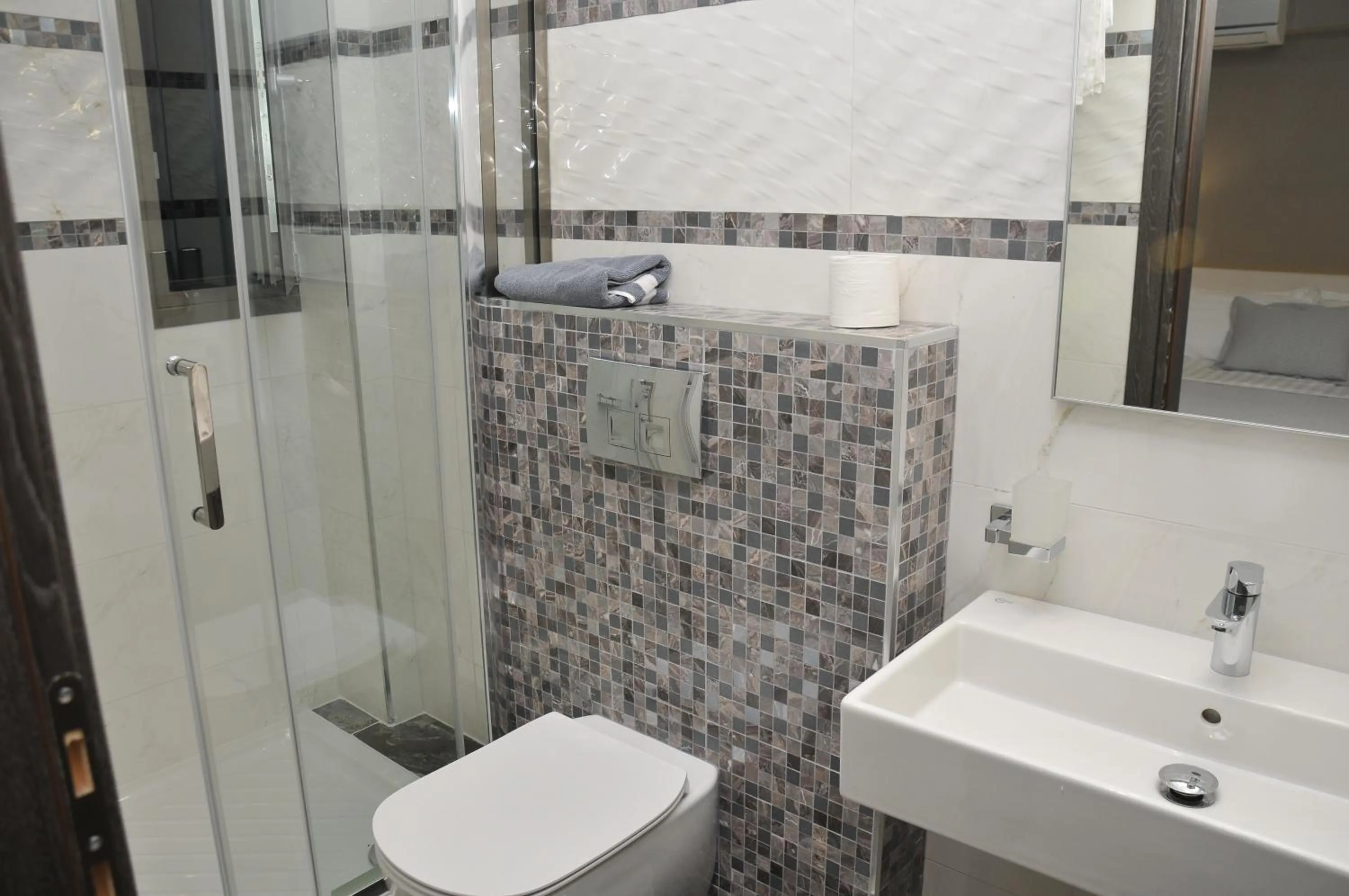 Bathroom in Riviera Olympus Gods