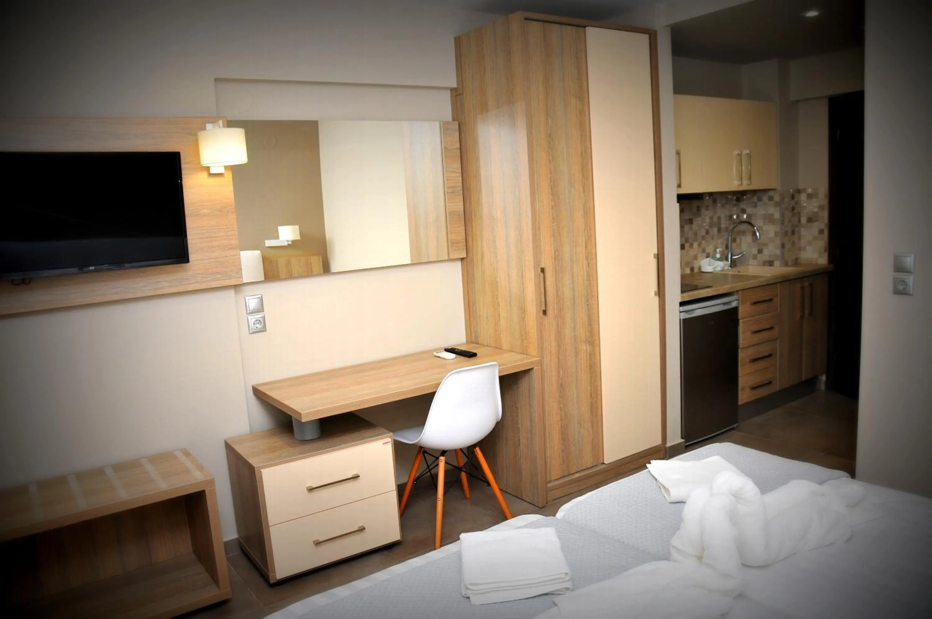 Bedroom, Bed in Riviera Olympus Gods