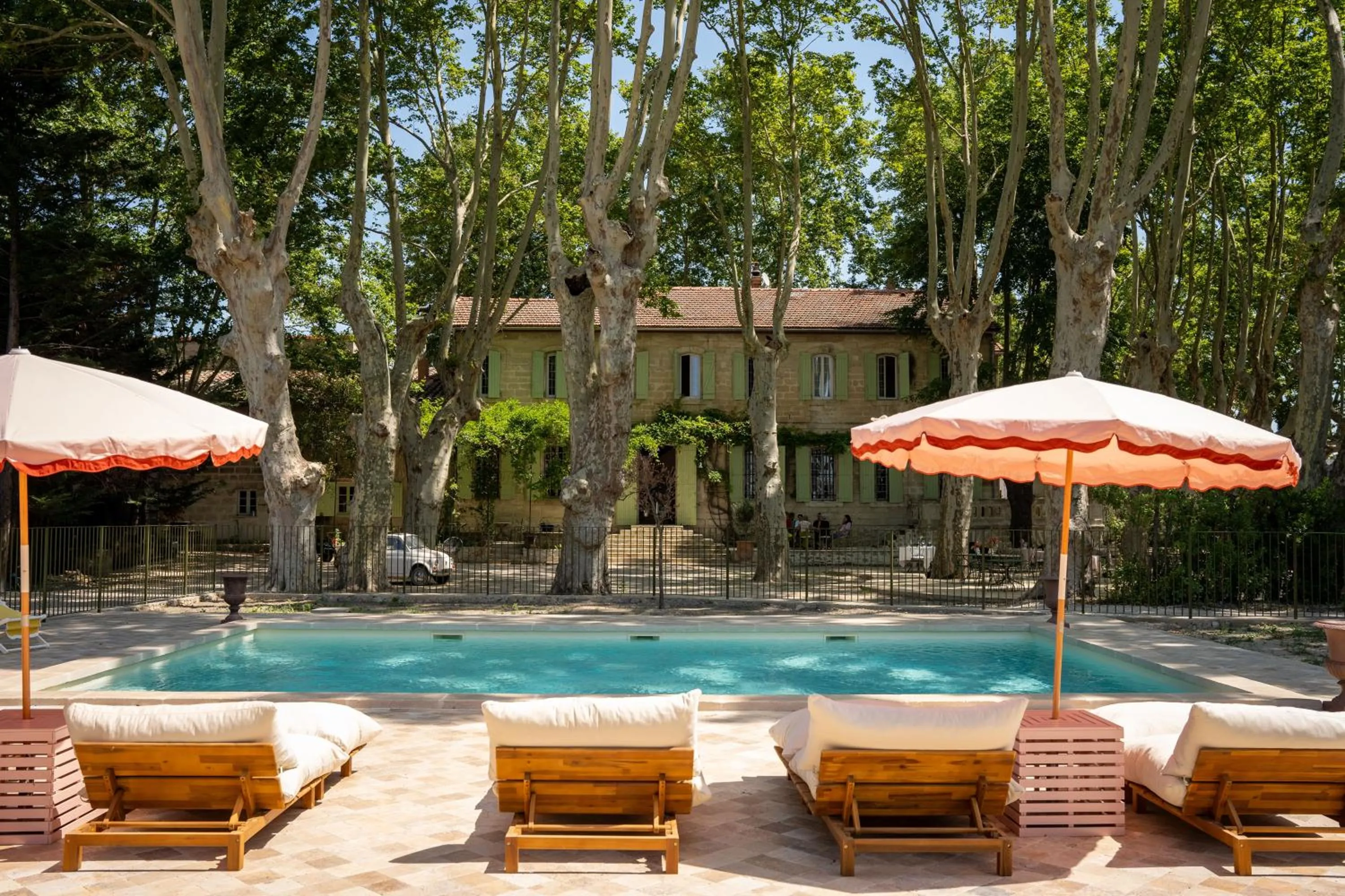 Swimming pool in Auberge de la Treille - Chambres d'Hôtes