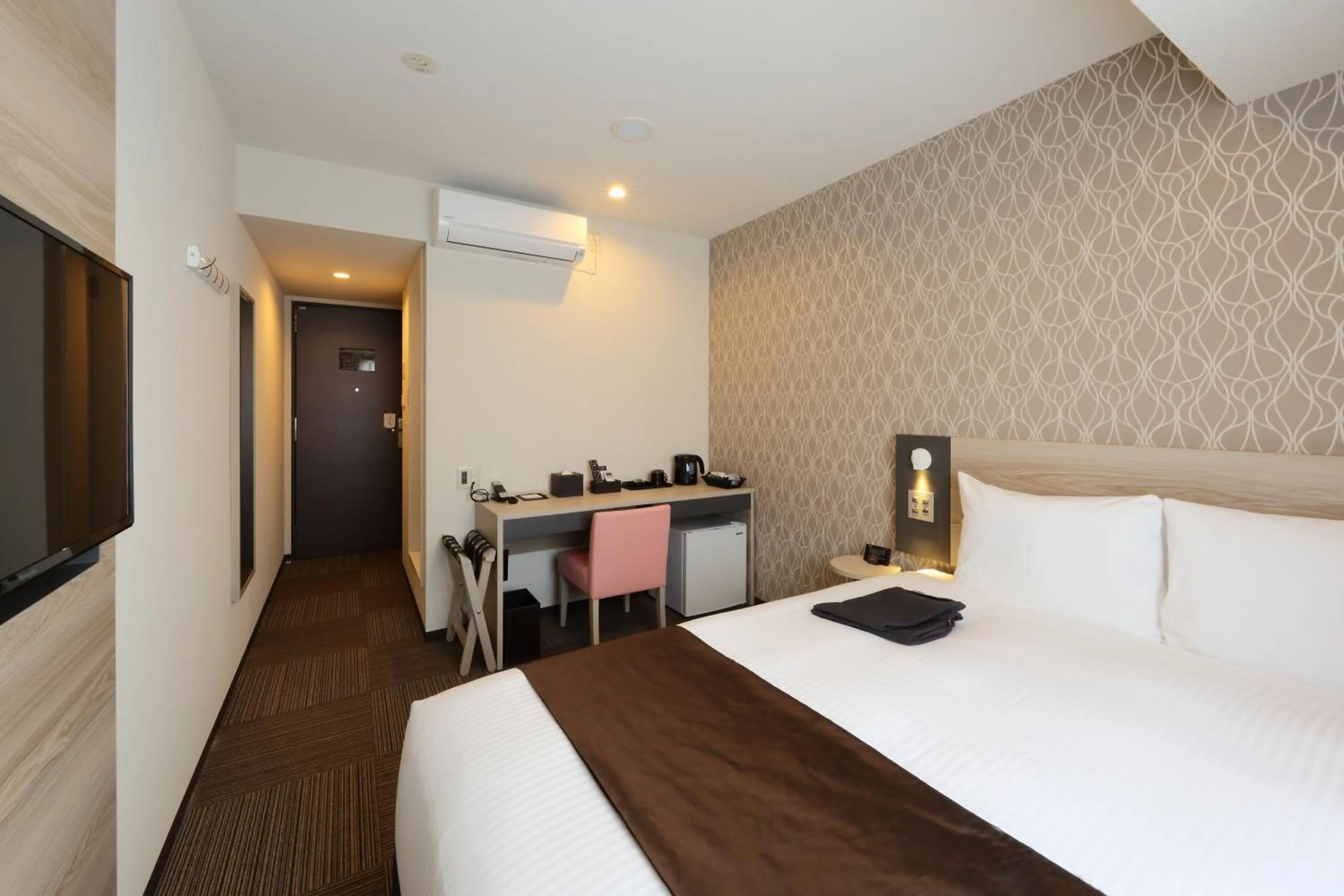 Photo of the whole room, Bed in Kuretake Inn Premium Nagoya Nayabashi