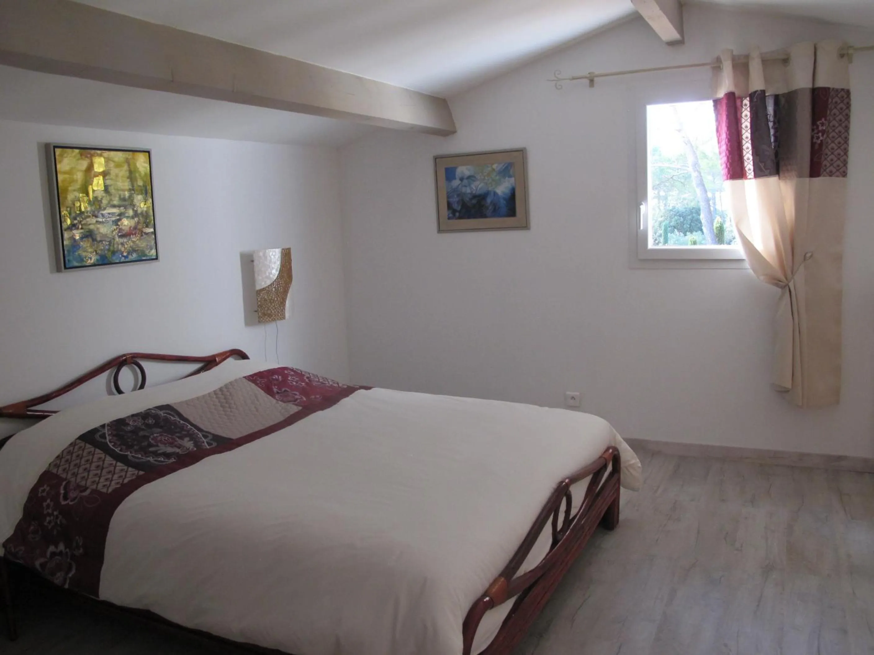 Bedroom, Bed in L'Oustau de Bigatié