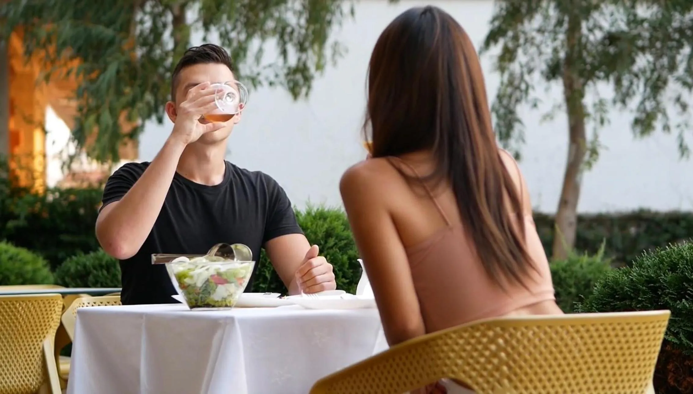 Restaurant/places to eat in Bel Ami Suita Hotel