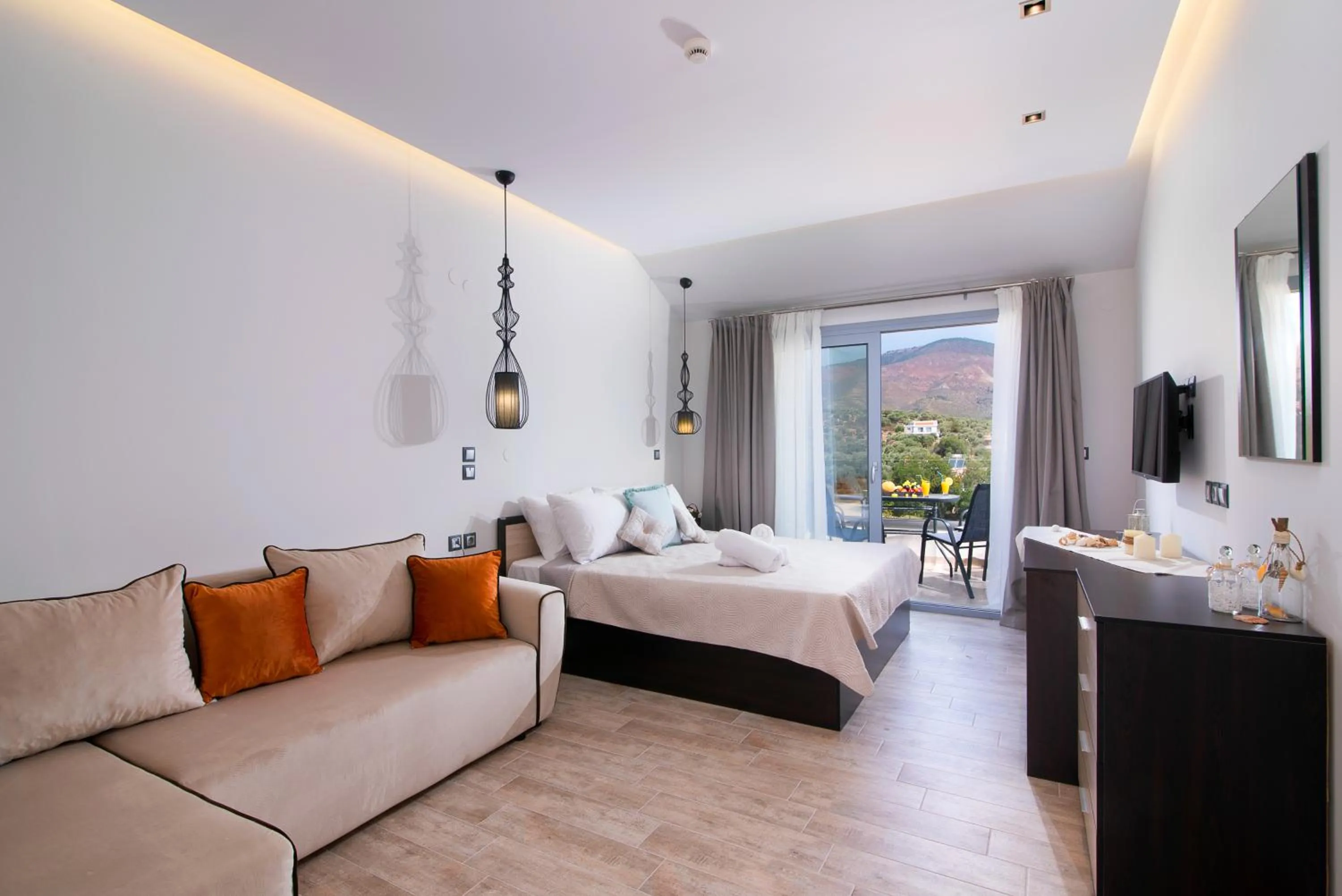 Photo of the whole room, Bed in The Dome Luxury