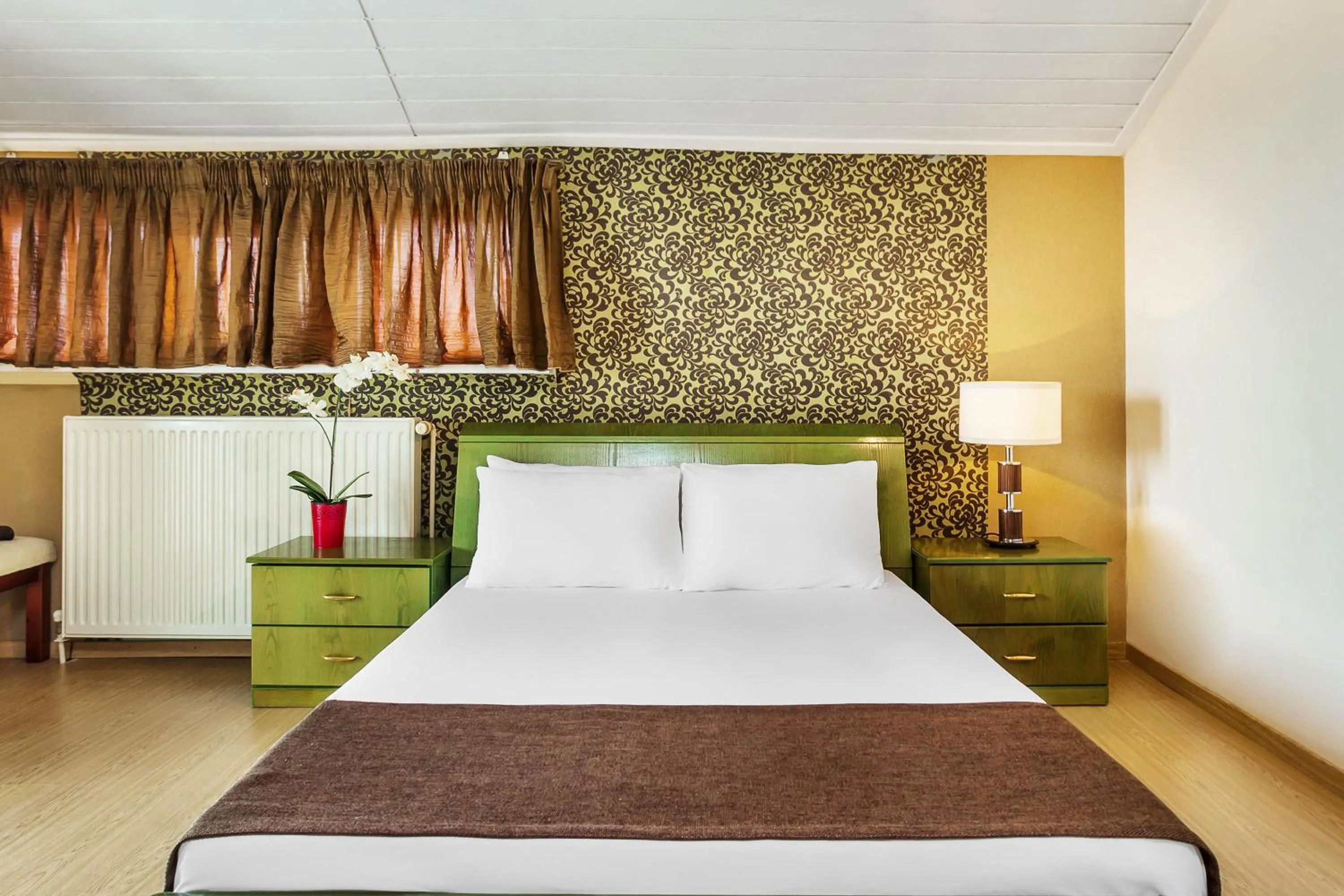 Amfion Hotel