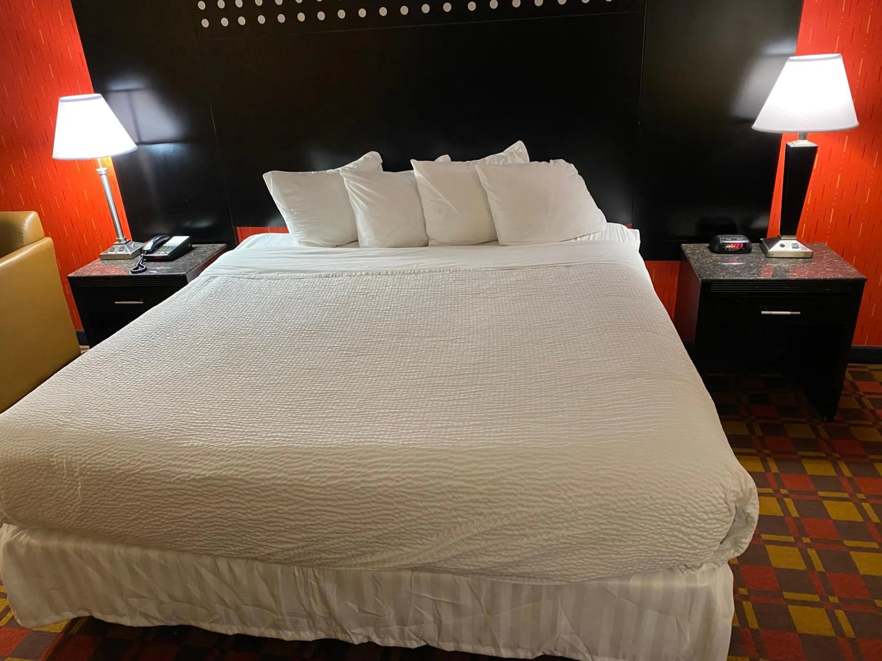 Bedroom, Bed in Ramada by Wyndham Rochelle Park Near Paramus