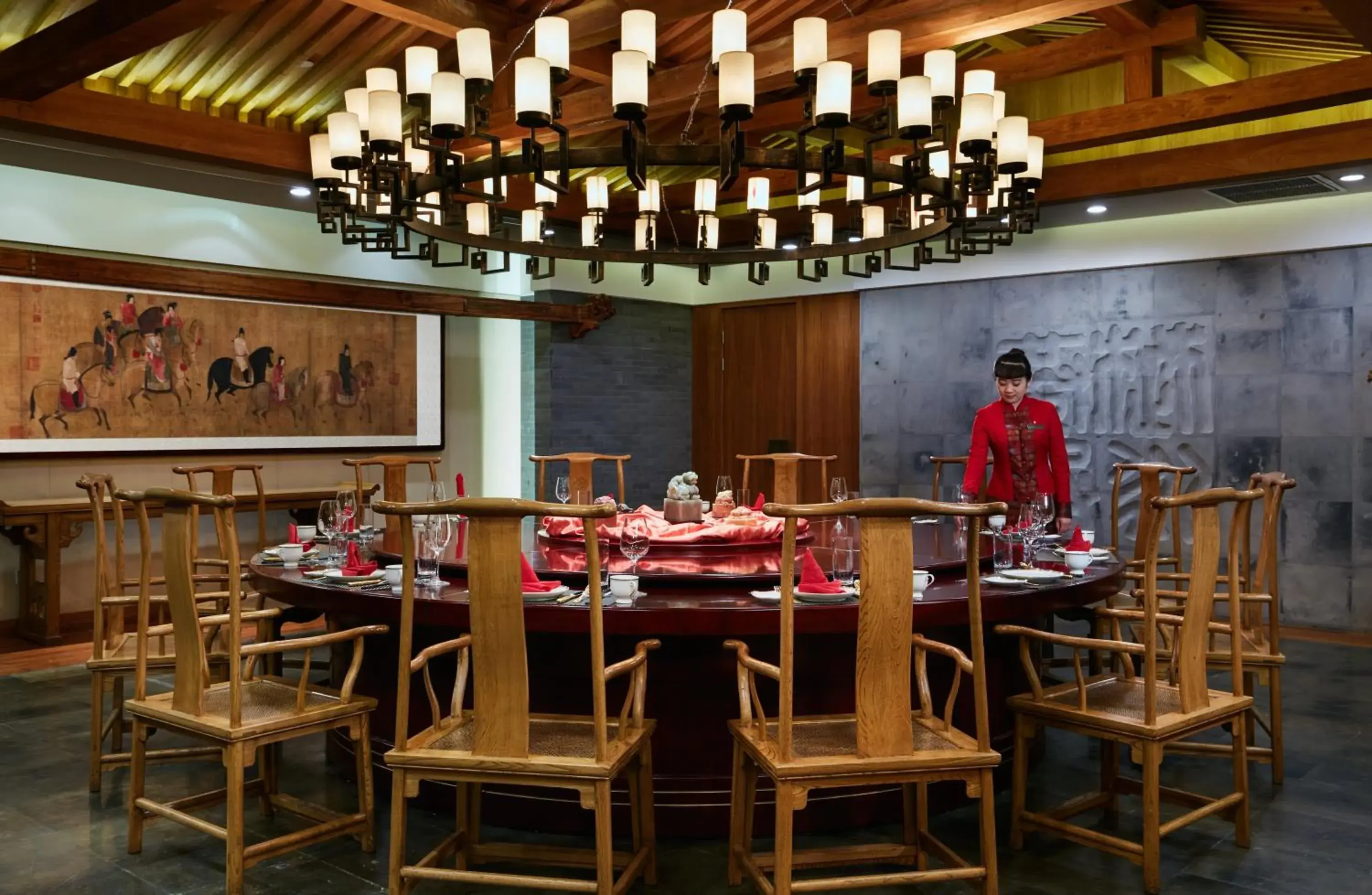 Restaurant/places to eat in InterContinental Qingdao by IHG l Inside the Olympic Sailing Center l May Fourth Square Restaurant/places to eat in InterContinental Qingdao by IHG l Inside the Olympic Sailing Center l May Fourth Square