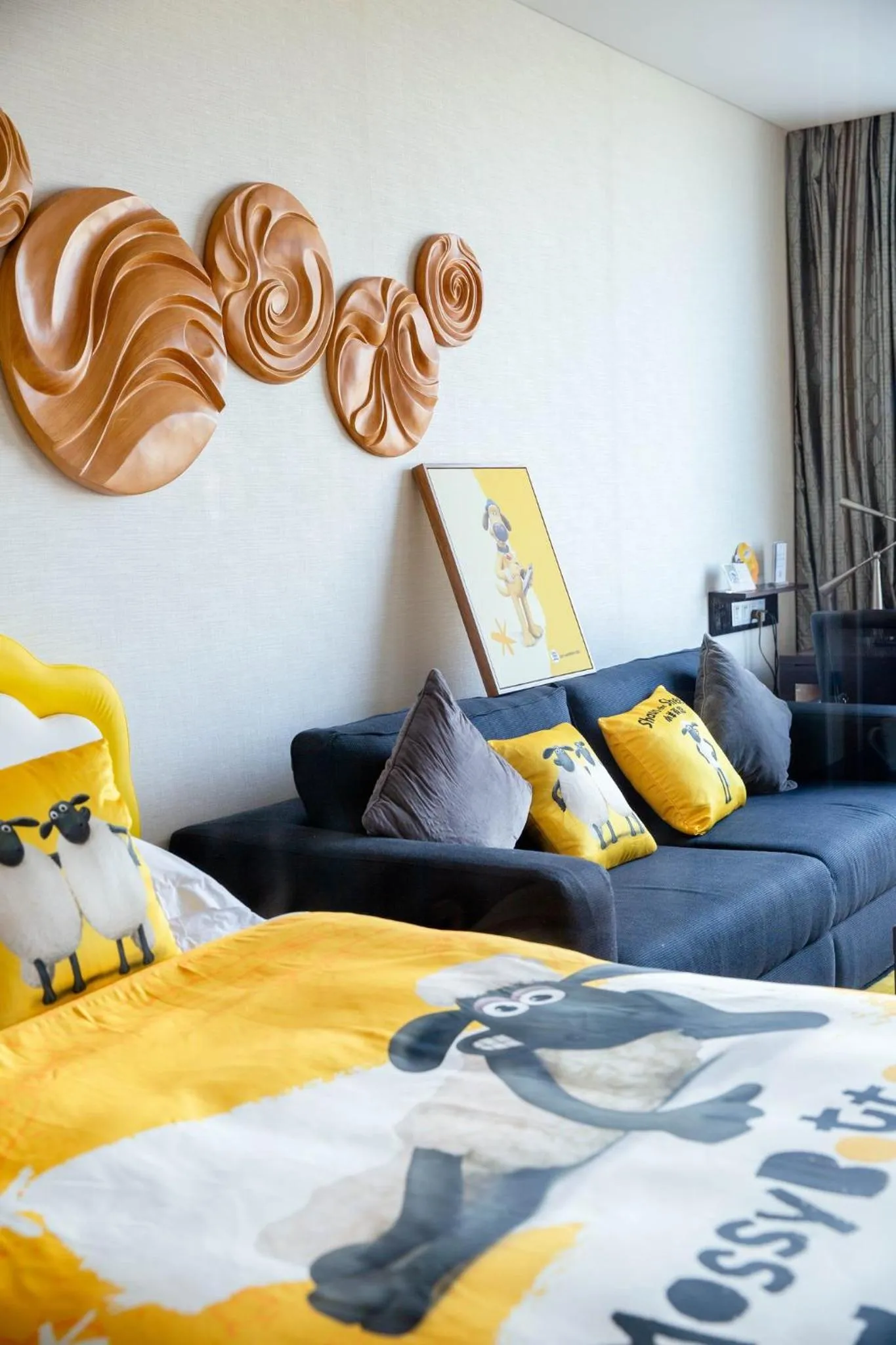 Photo of the whole room, Bed in InterContinental Qingdao by IHG l Inside the Olympic Sailing Center l May Fourth Square