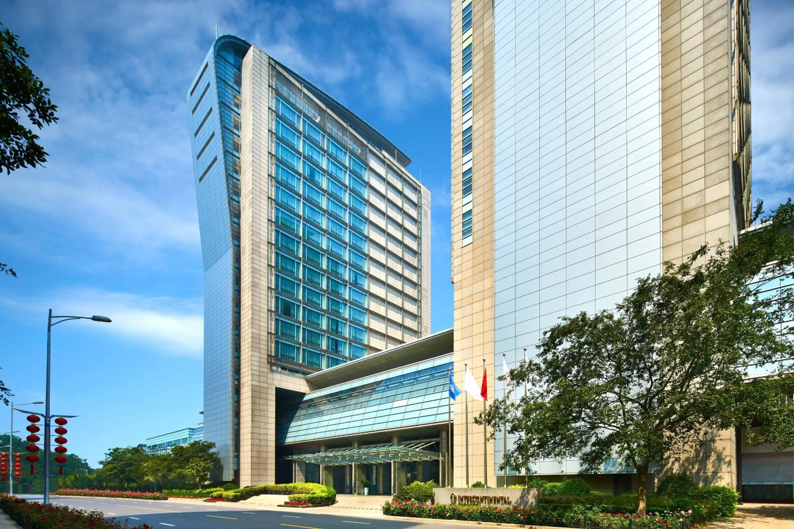 Property building in InterContinental Qingdao by IHG l Inside the Olympic Sailing Center l May Fourth Square