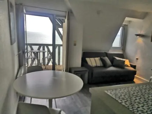 Residence "Les Tamaris"