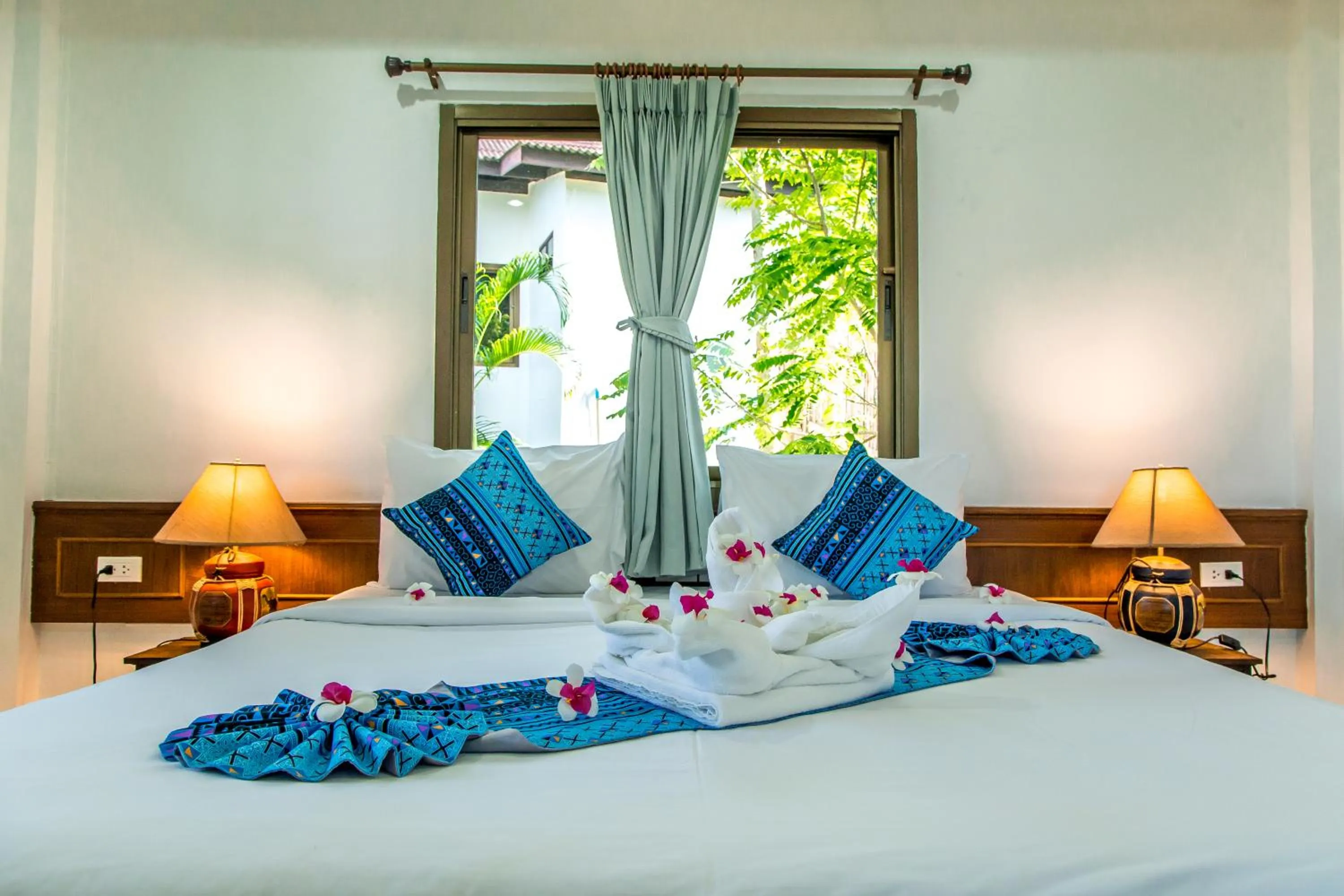 Bed in Zama Resort Koh Phangan