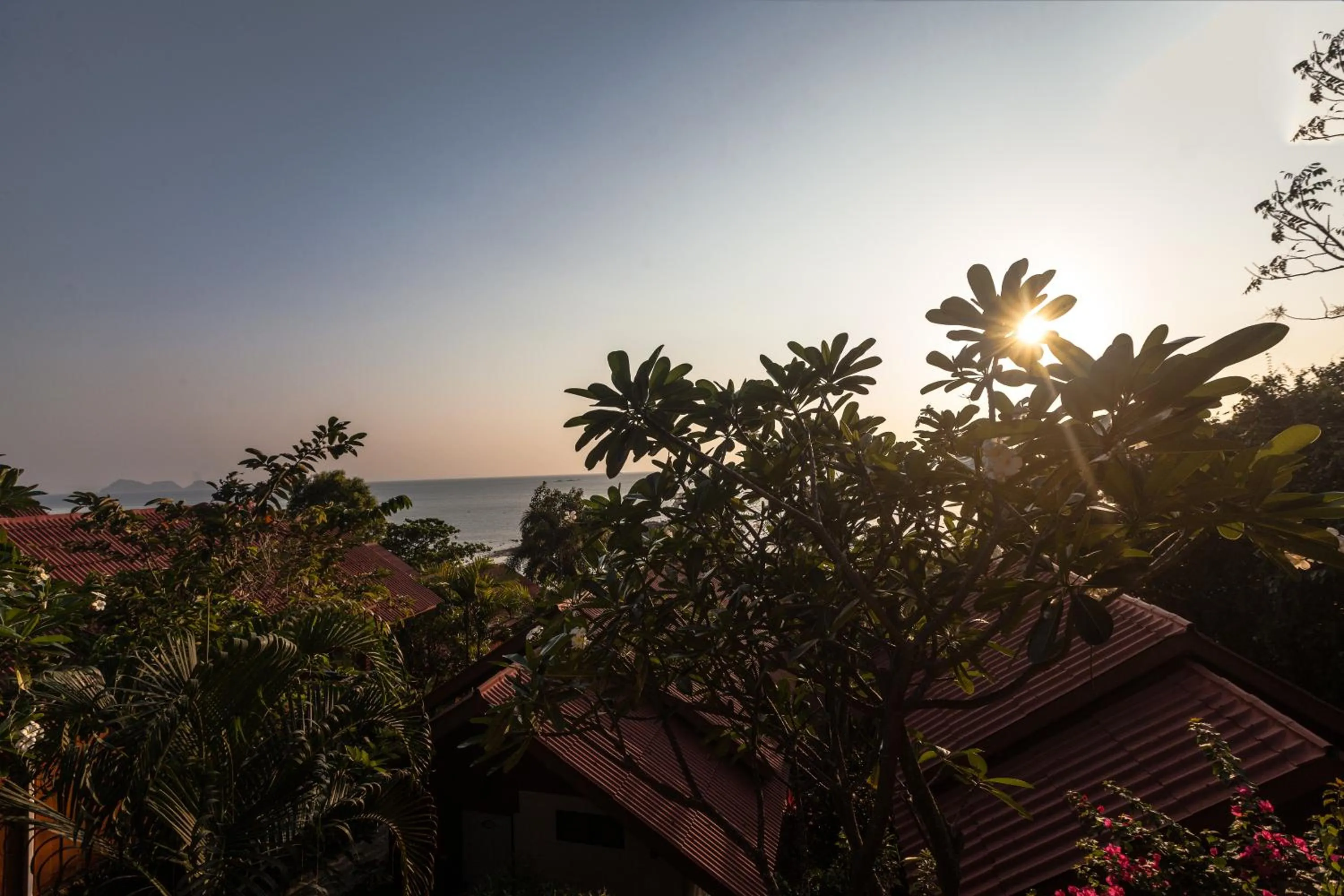 Sunset in Zama Resort Koh Phangan