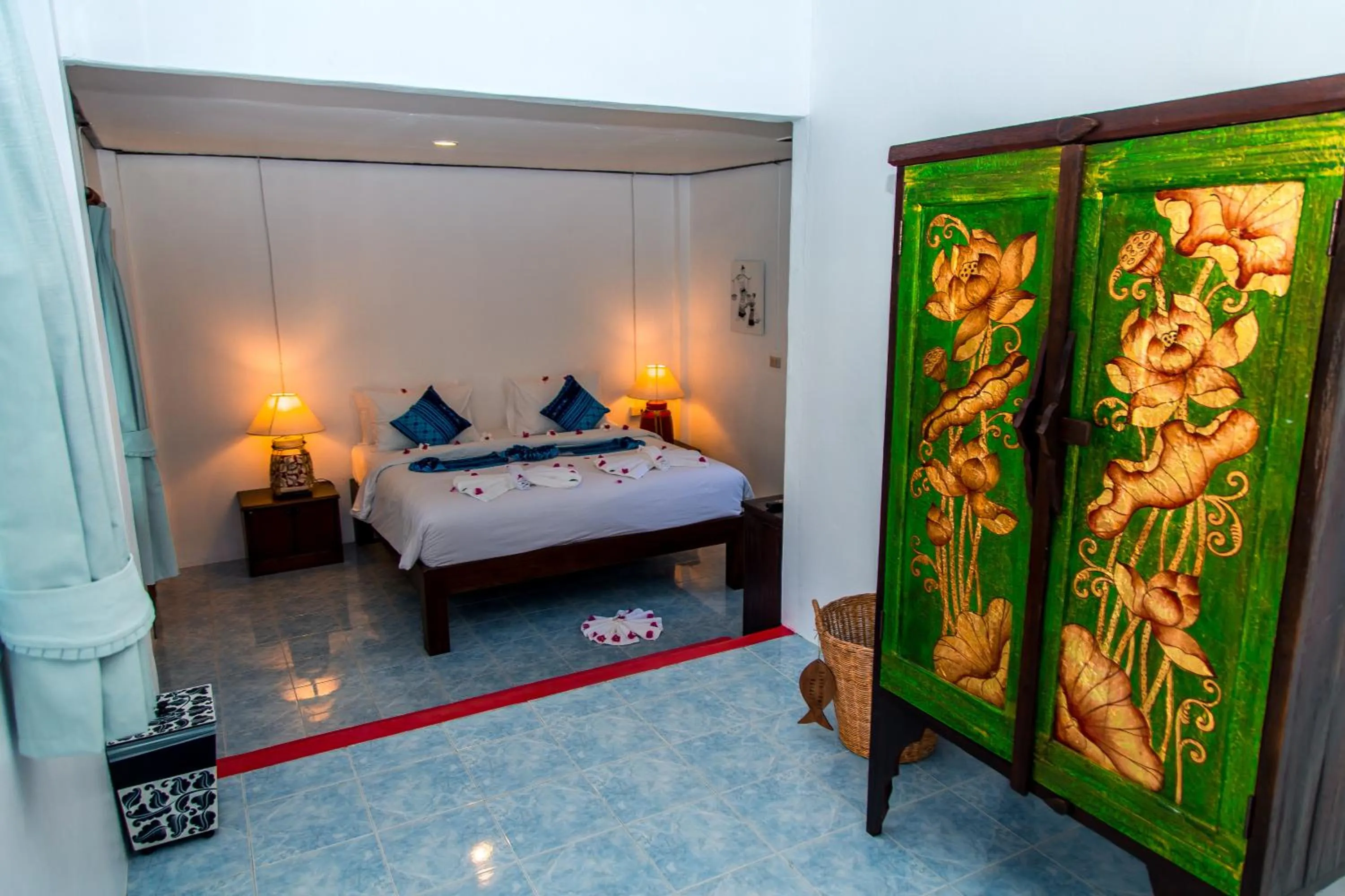 Bed in Zama Resort Koh Phangan