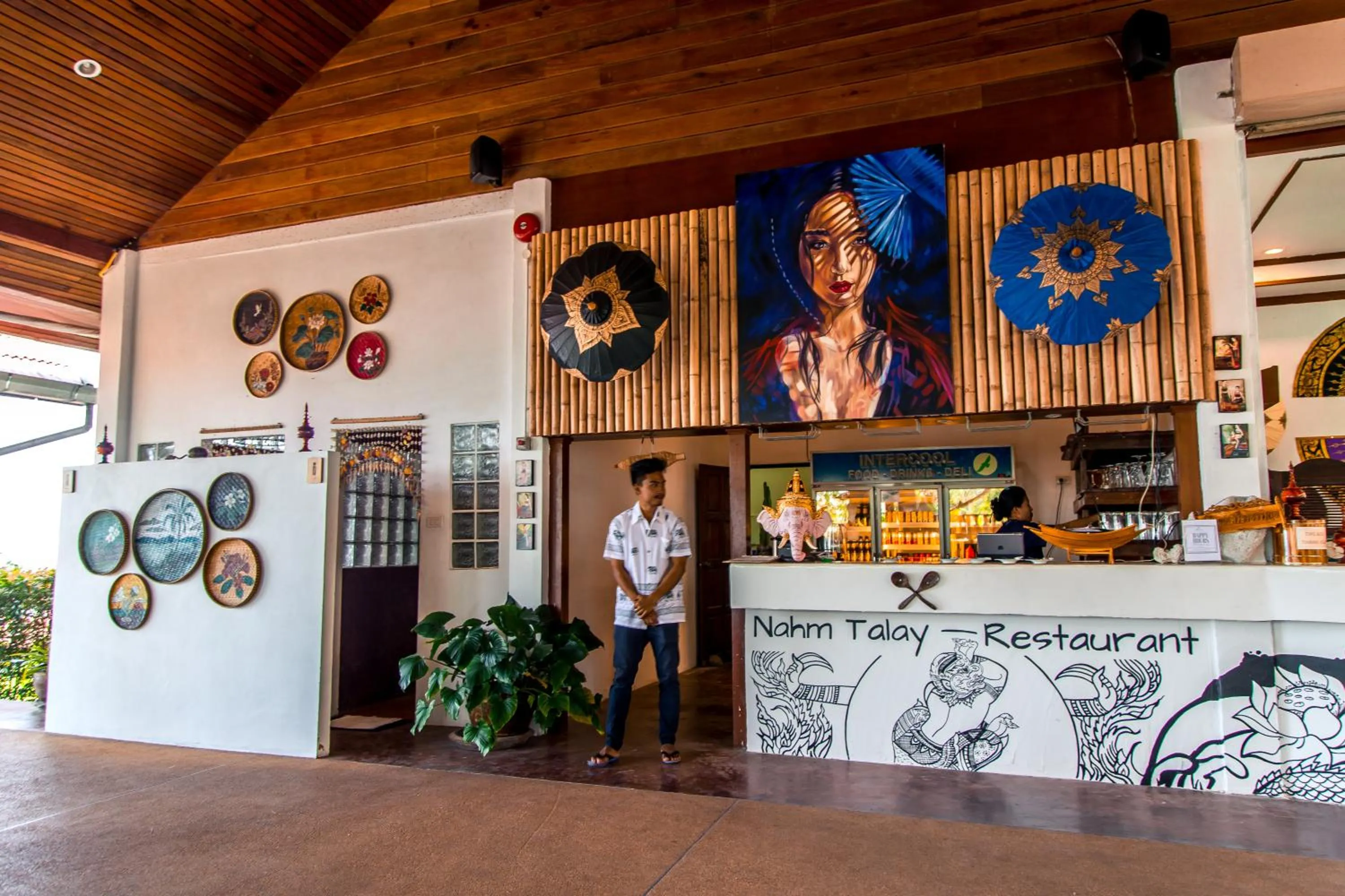 Staff in Zama Resort Koh Phangan