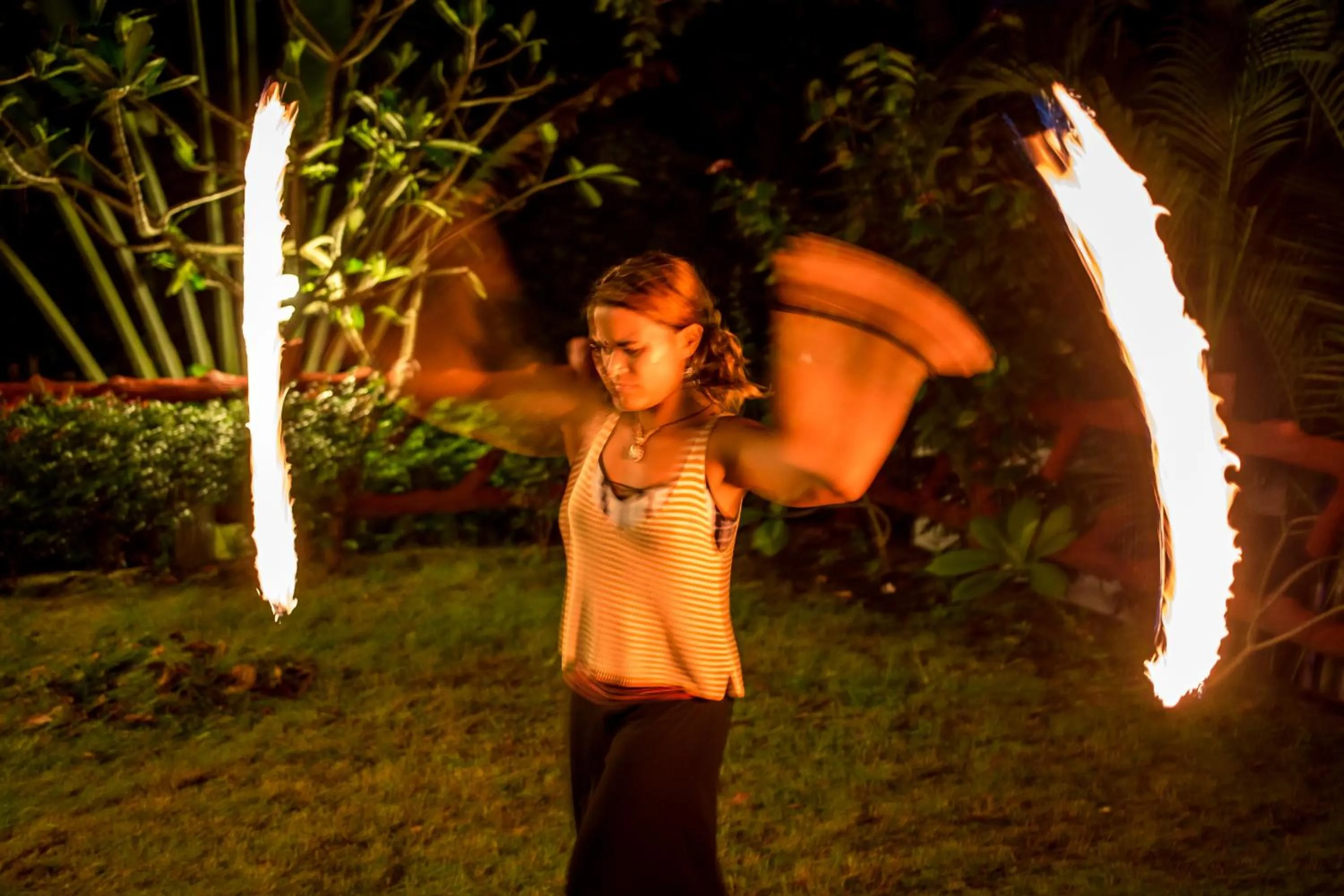 Entertainment in Zama Resort Koh Phangan