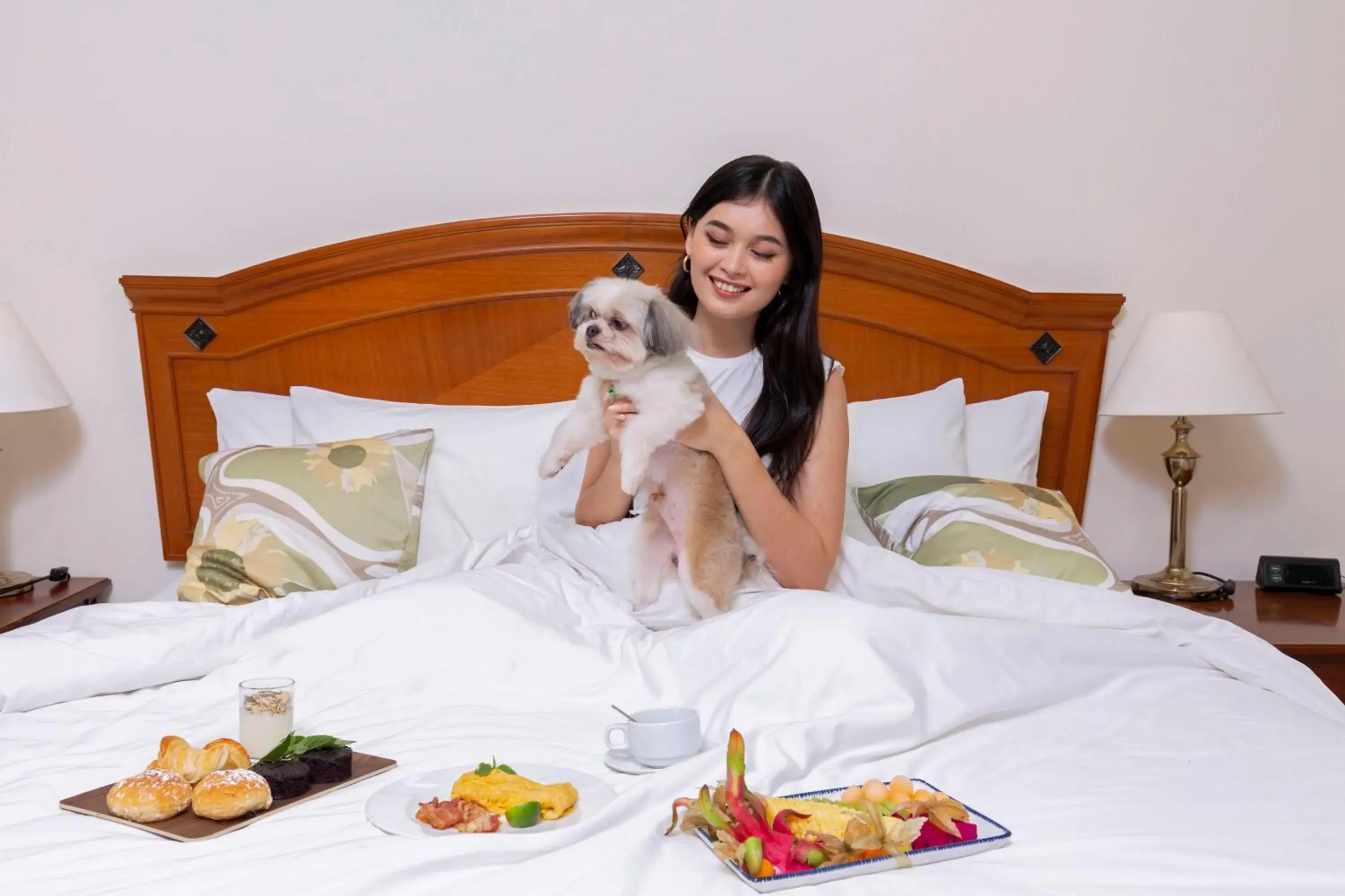 People, Bed in Himawari Hotel Apartments People, Bed in Himawari Hotel Apartments