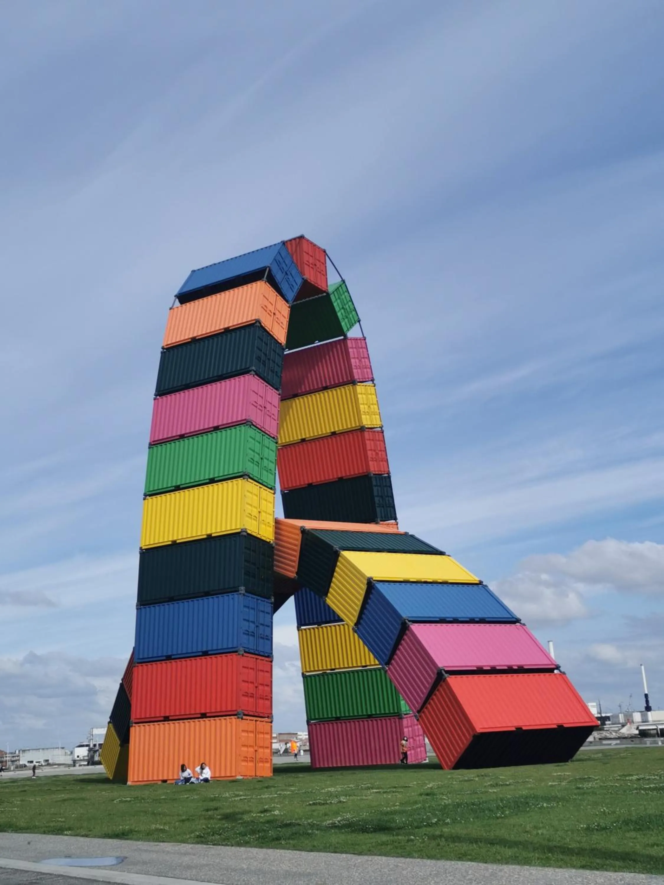 Nearby landmark in The Originals Boutique, Hôtel d'Angleterre, Le Havre, centre, plage