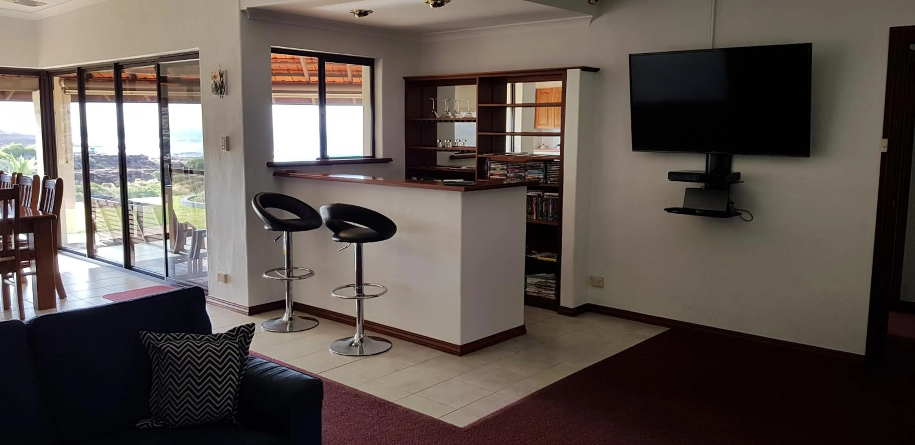 Living room in Kalbarri Red Bluff Tourist Park