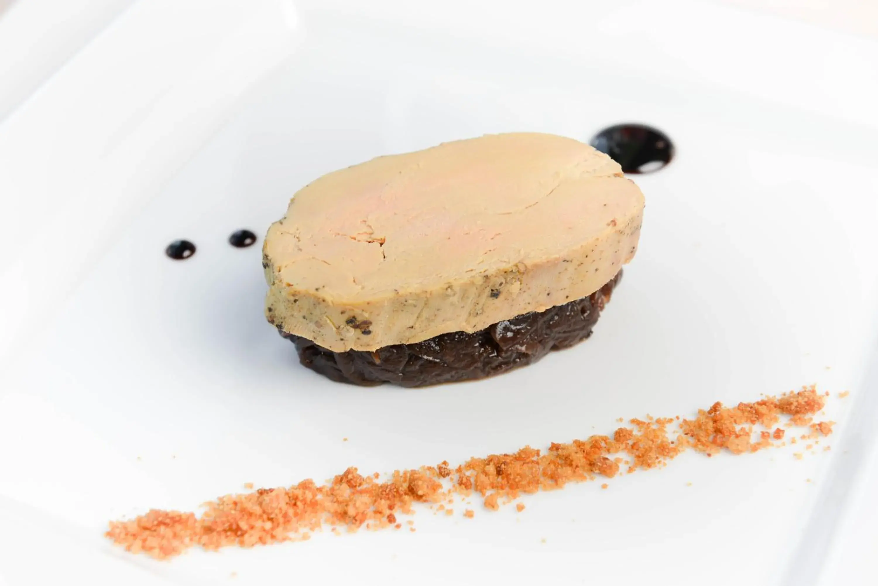 Restaurant/places to eat in Logis Hôtel Restaurant des Corbières Restaurant/places to eat in Logis Hôtel Restaurant des Corbières