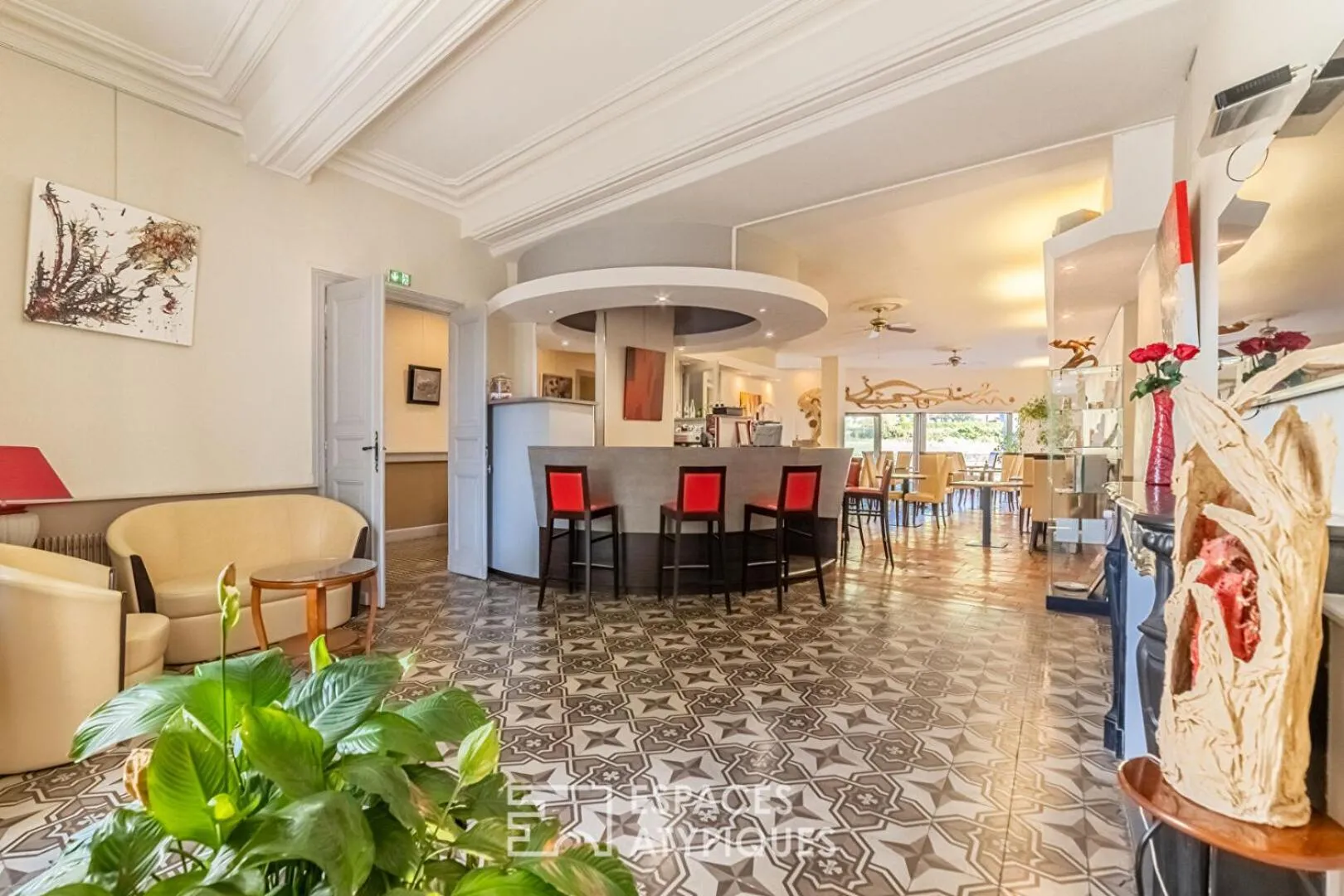 Restaurant/places to eat in Logis Hôtel Restaurant des Corbières