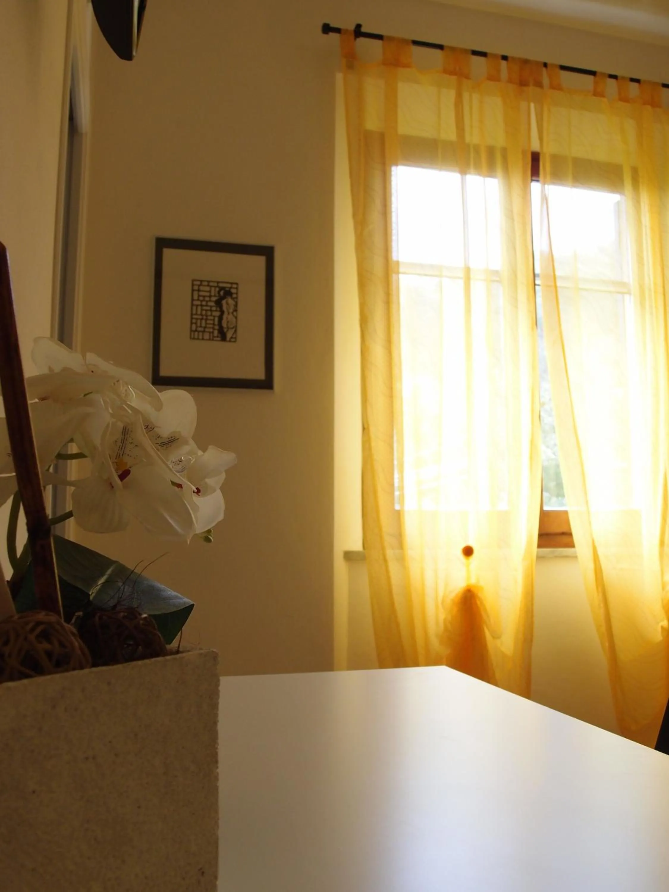 Decorative detail, Bed in Lo Zizzolo- Bed&Breakfast