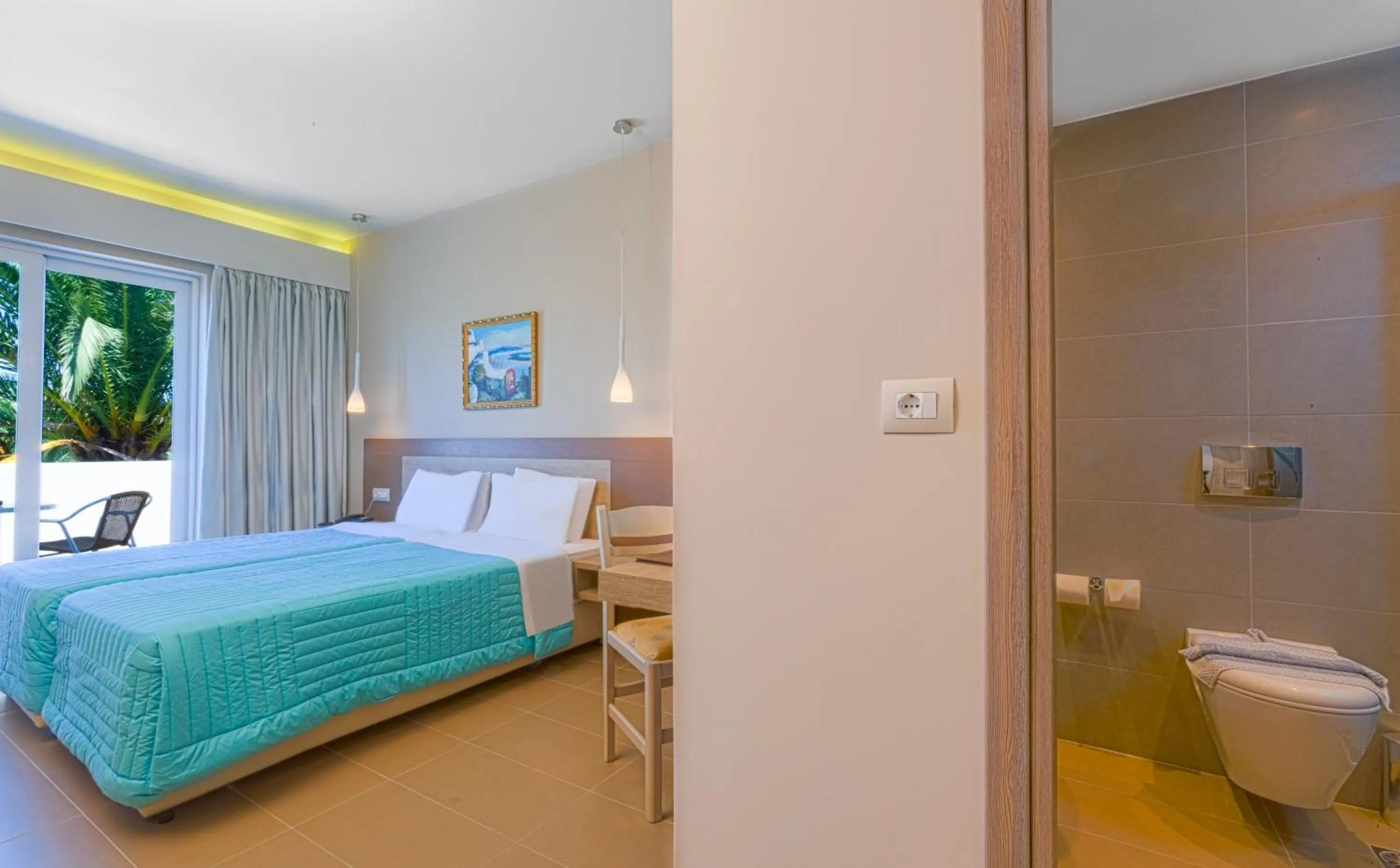 Bed in Hotel Esperia