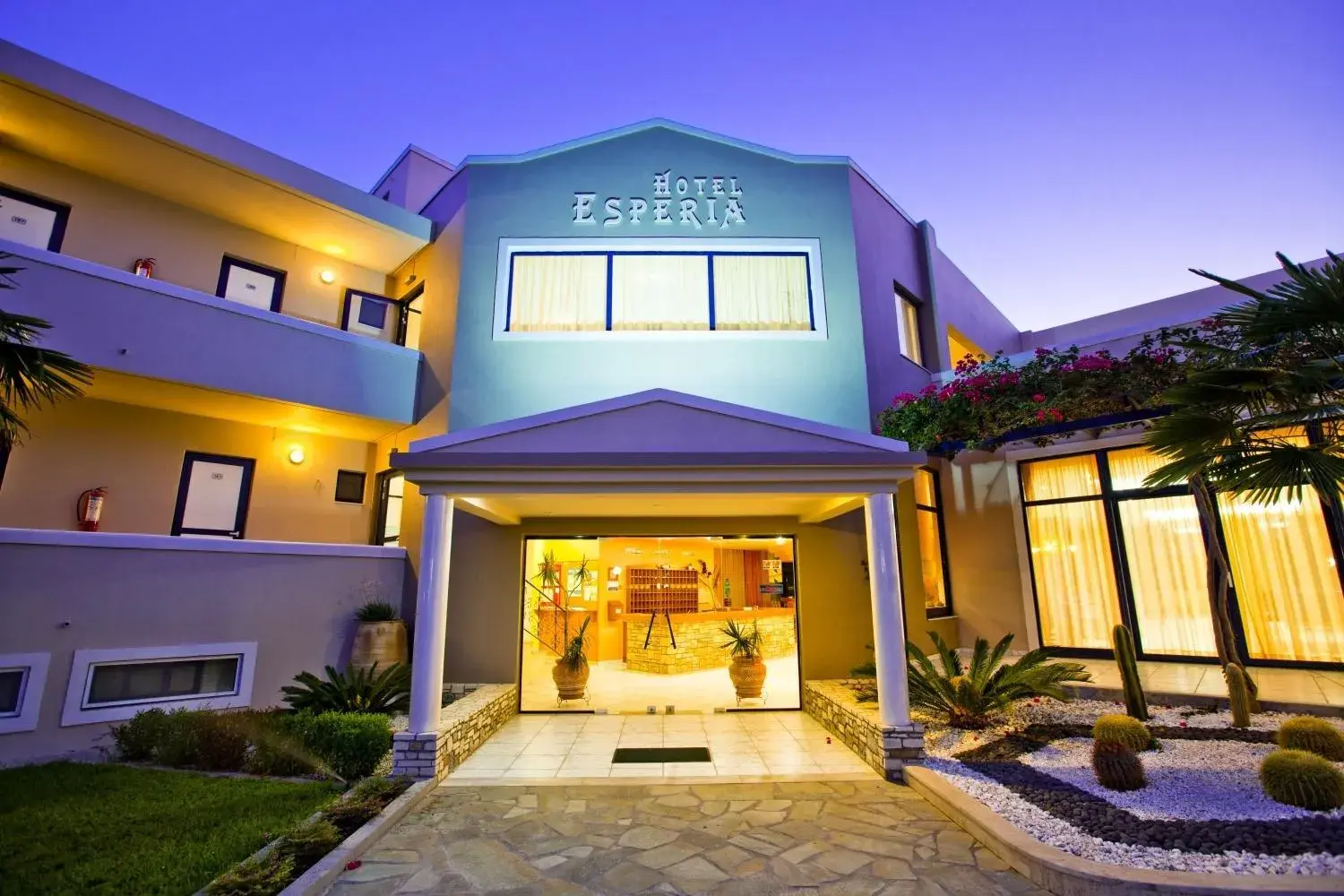 Property building in Hotel Esperia Property building in Hotel Esperia