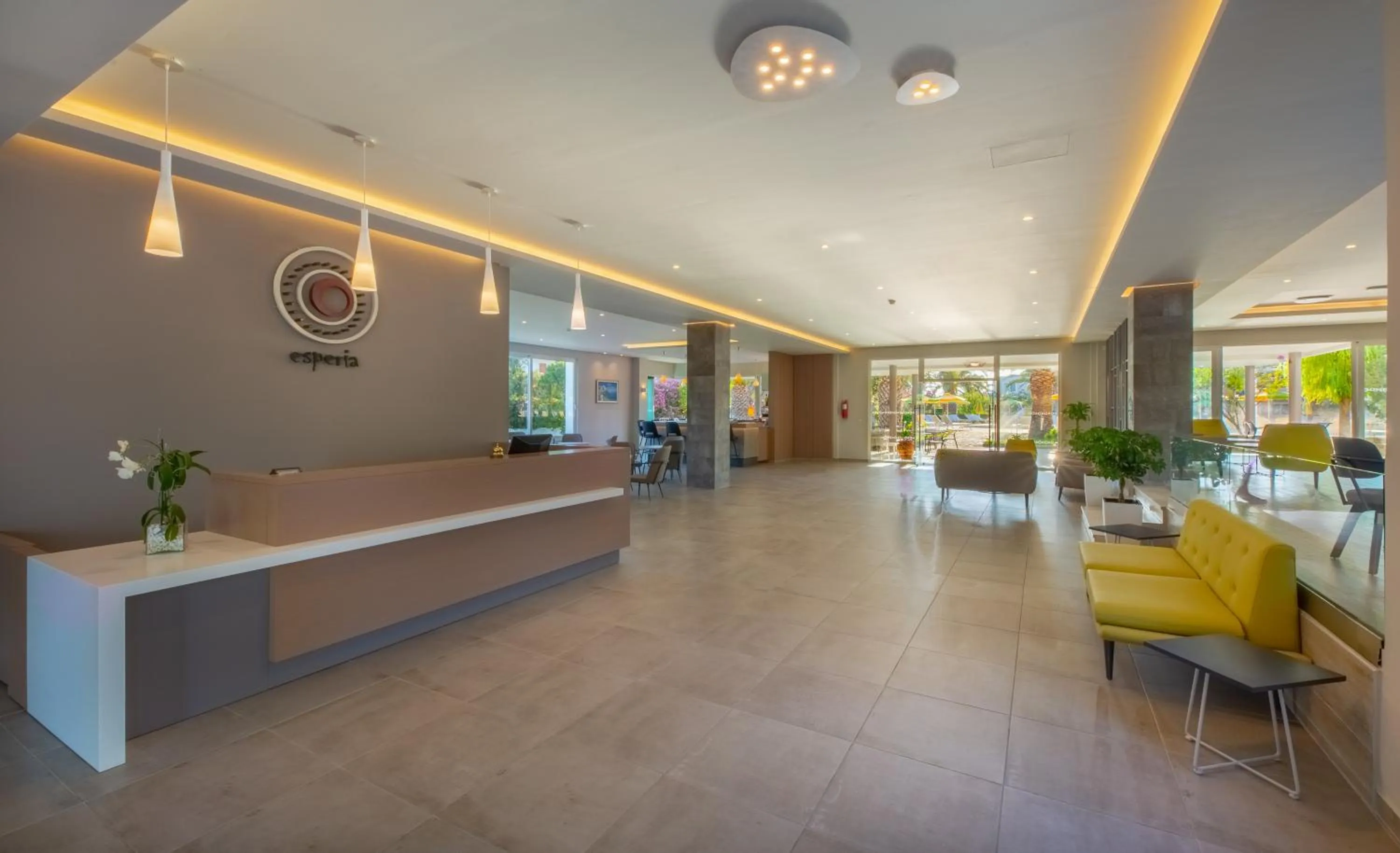 Lobby or reception in Hotel Esperia