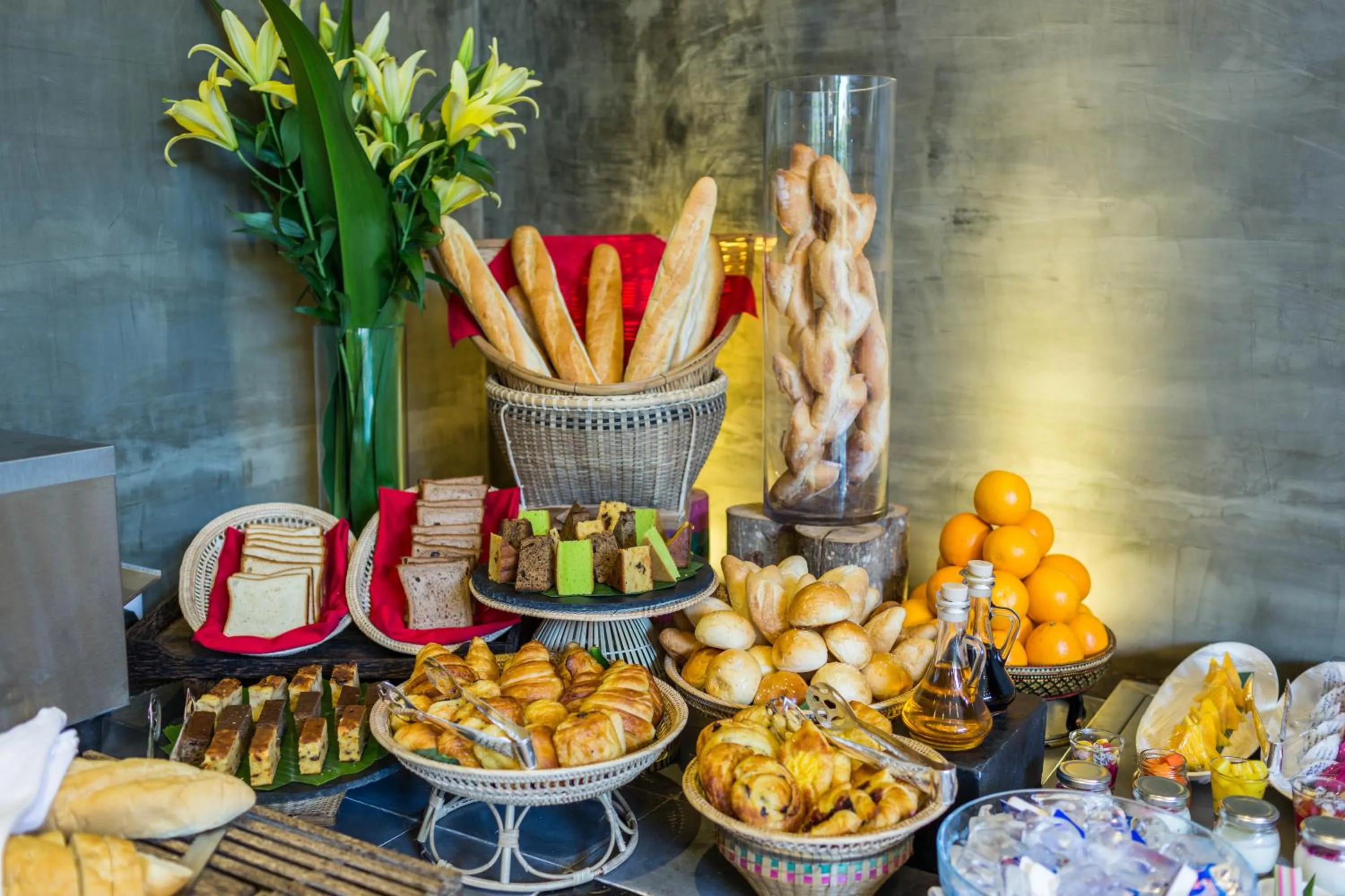 Breakfast in Golden Temple Boutique