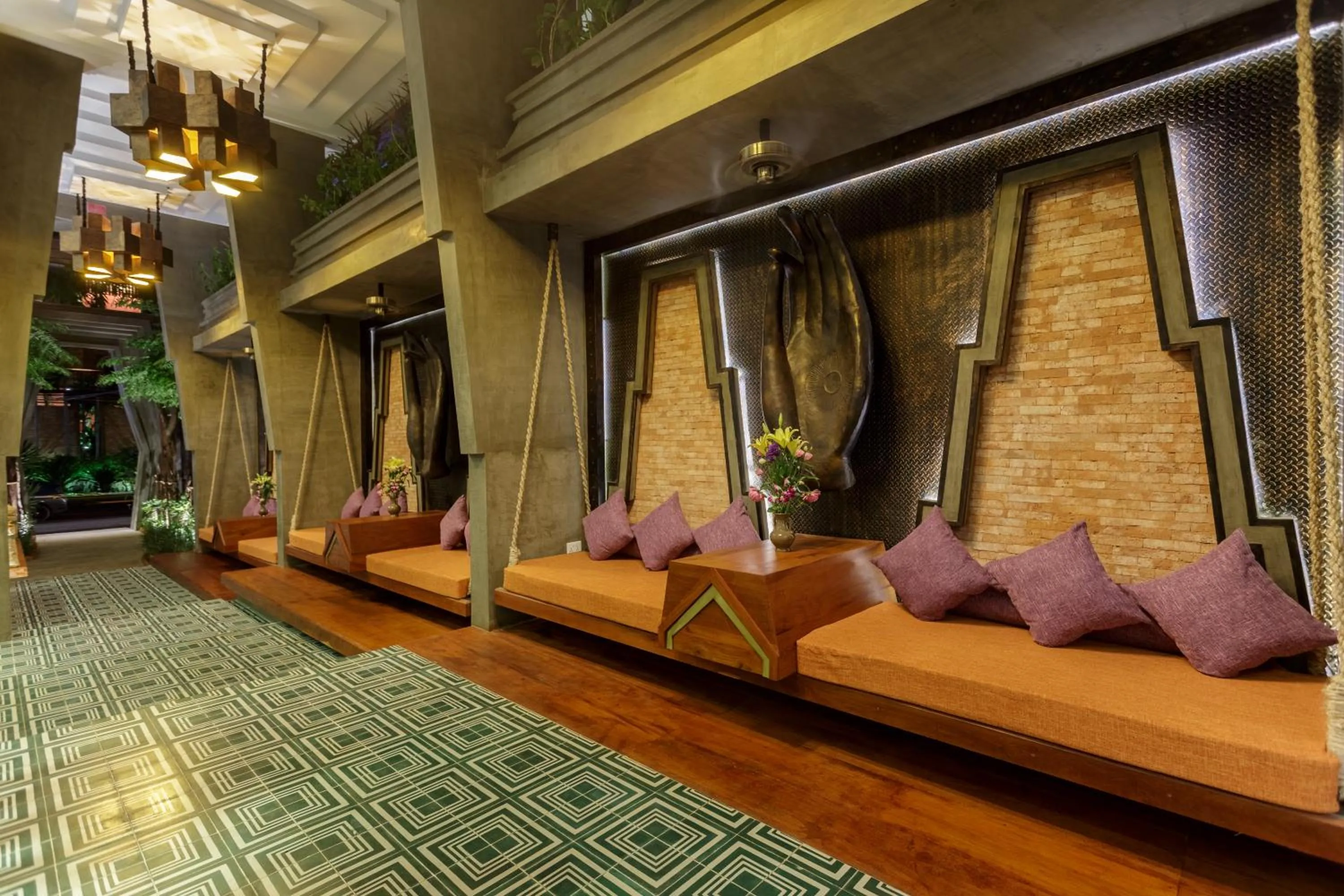 Facade/entrance in Golden Temple Boutique