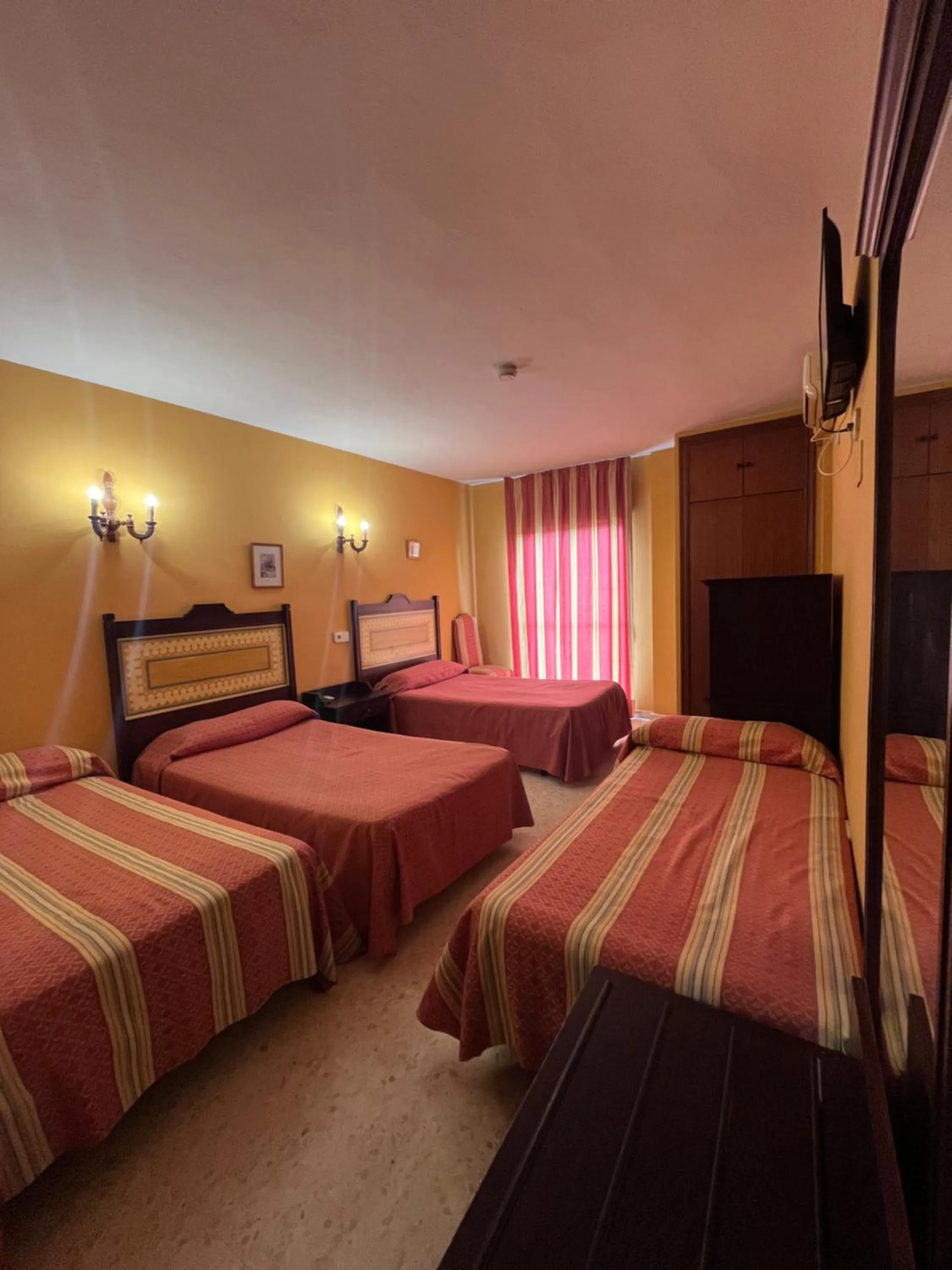 Bed in Hotel La Barca