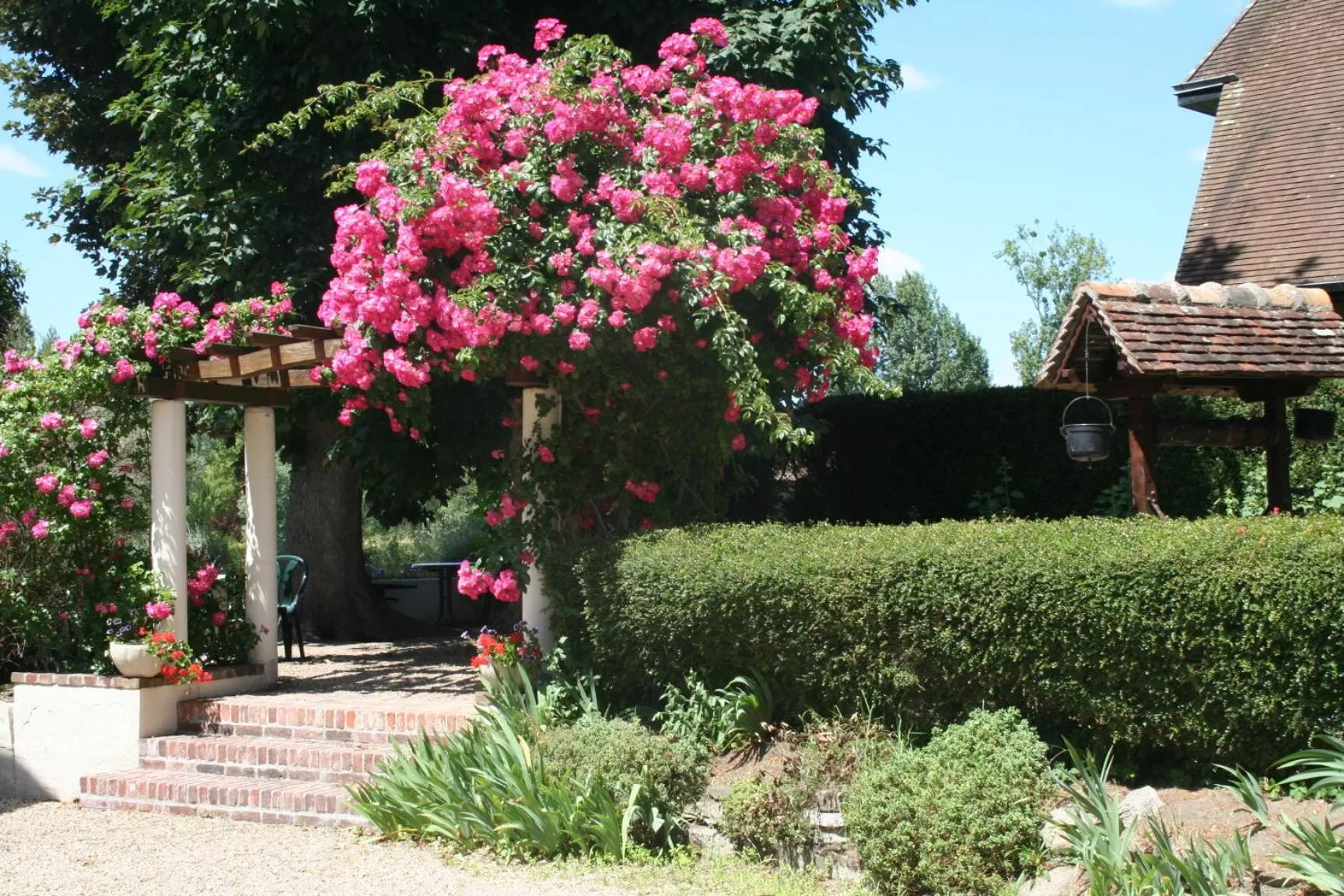 Day in La Chaîne D'or