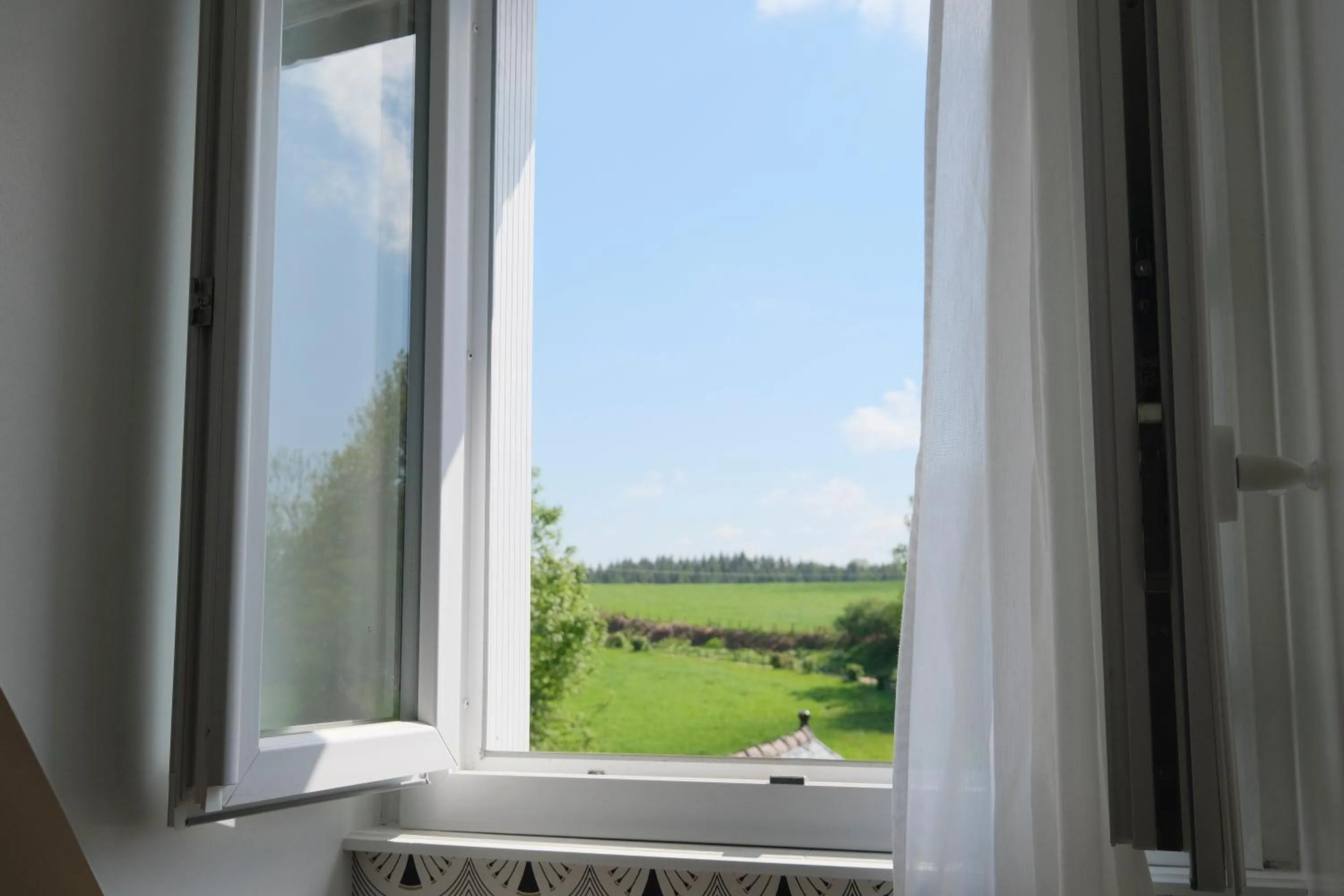 Breakfast in Logis Hotel Le Relais du Teulet