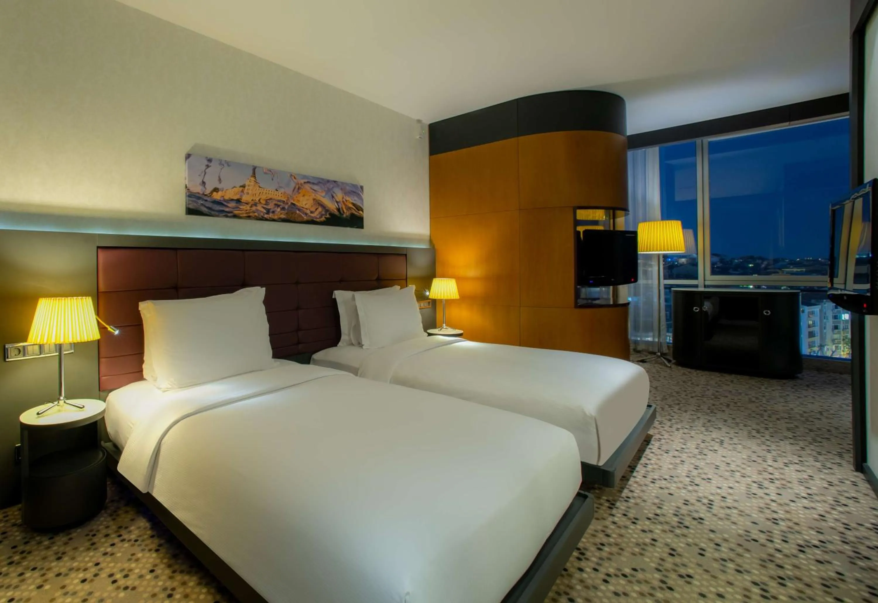 Bed in DoubleTree By Hilton Istanbul - Moda