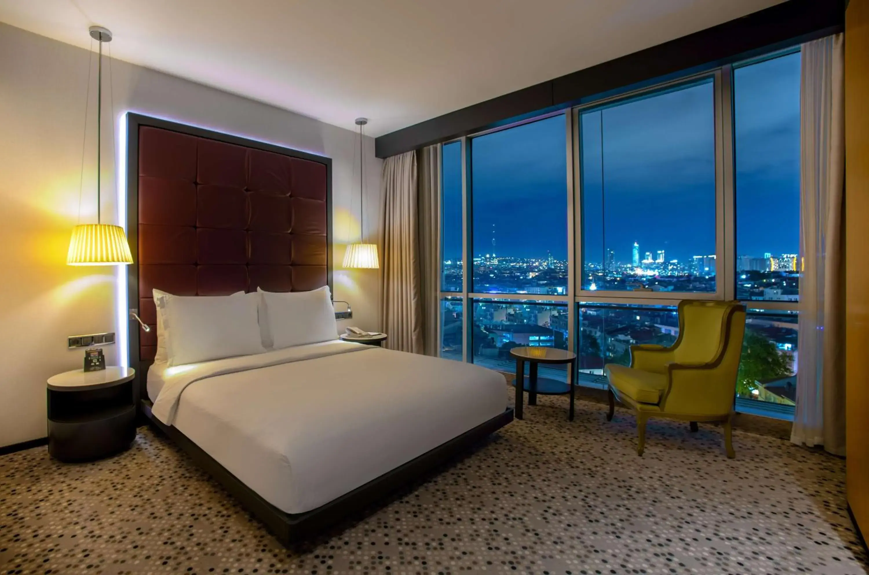 King Room with City View in DoubleTree By Hilton Istanbul - Moda King Room with City View in DoubleTree By Hilton Istanbul - Moda