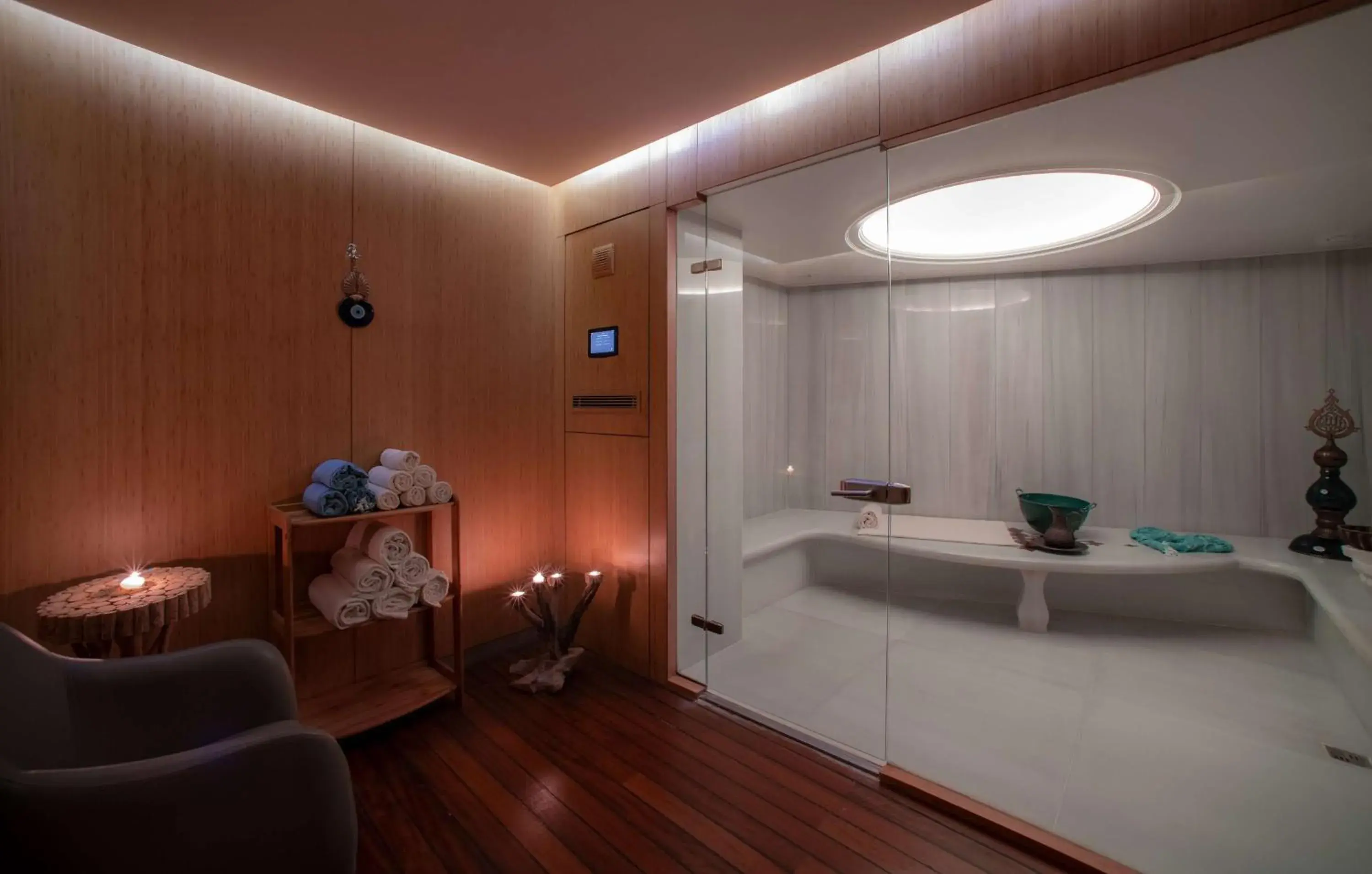 Spa and wellness centre/facilities in DoubleTree By Hilton Istanbul - Moda Spa and wellness centre/facilities in DoubleTree By Hilton Istanbul - Moda