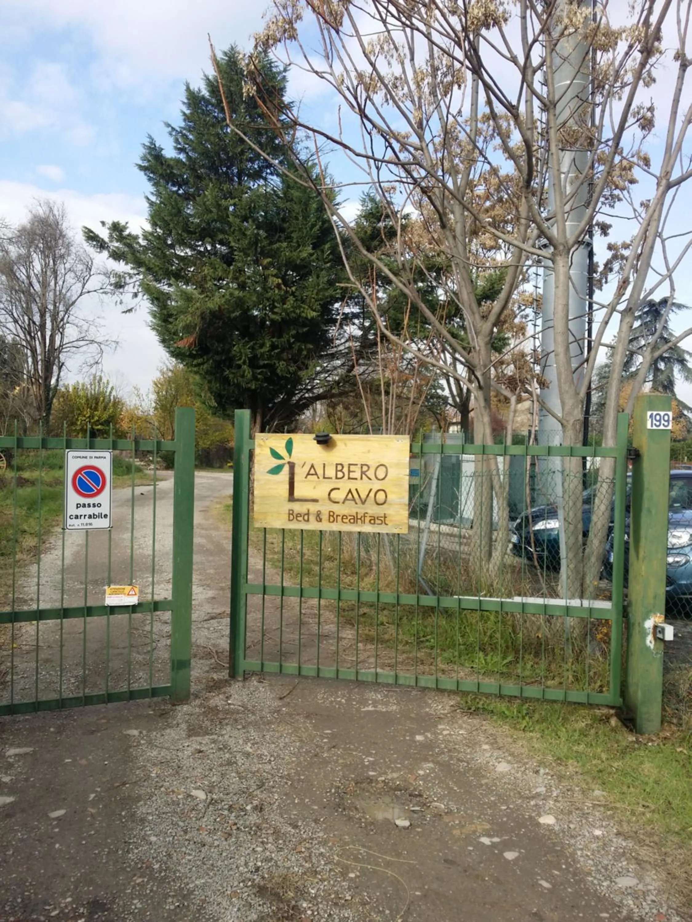 Facade/entrance in R&B Albero Cavo Parma