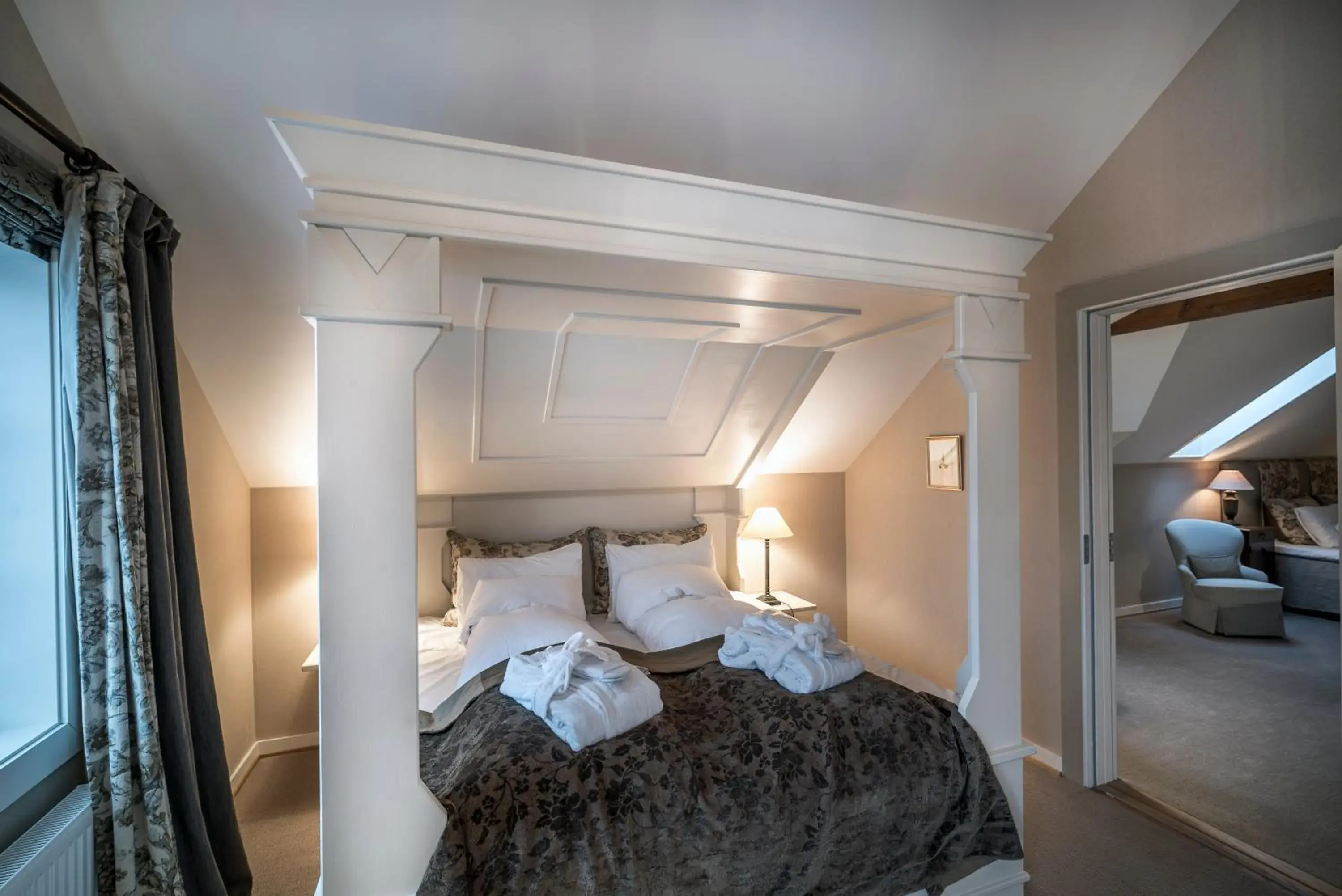 Junior Suite with Balcony in Angvik Gamle Handelssted - by Classic Norway Hotels Junior Suite with Balcony in Angvik Gamle Handelssted - by Classic Norway Hotels