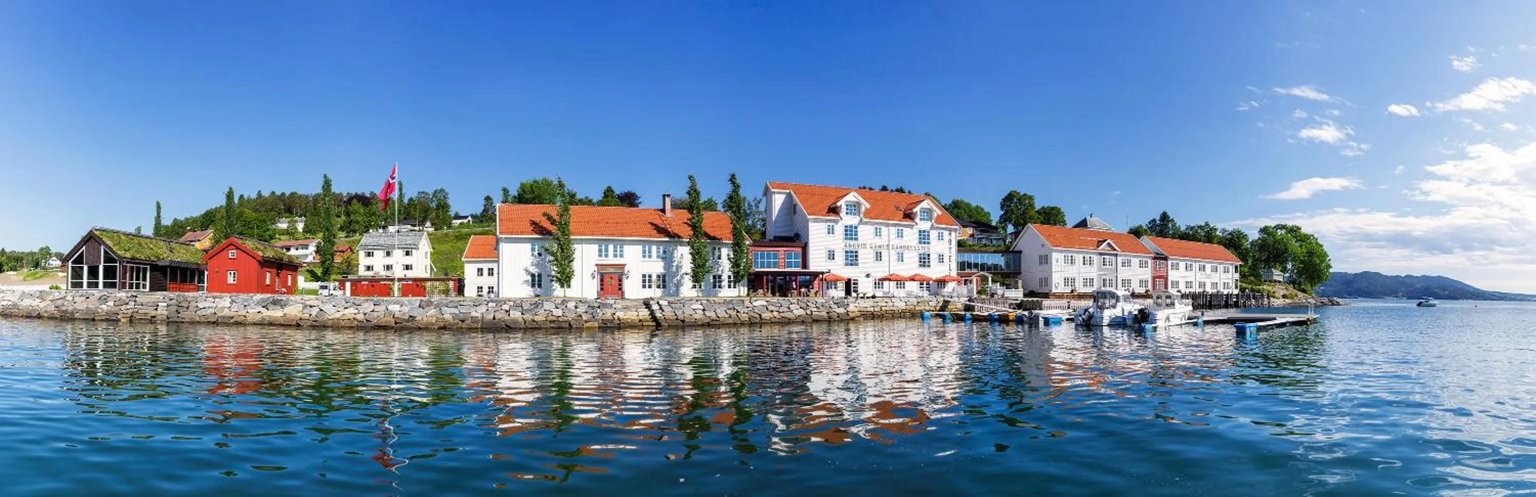 Property building in Angvik Gamle Handelssted - by Classic Norway Hotels