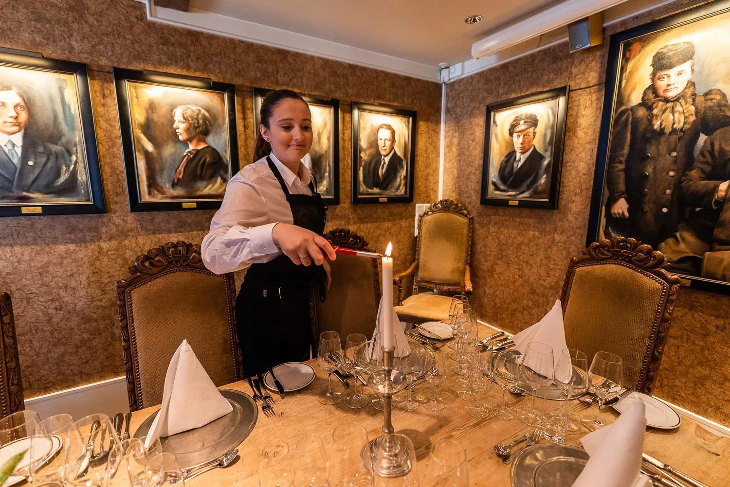 Staff in Angvik Gamle Handelssted - by Classic Norway Hotels