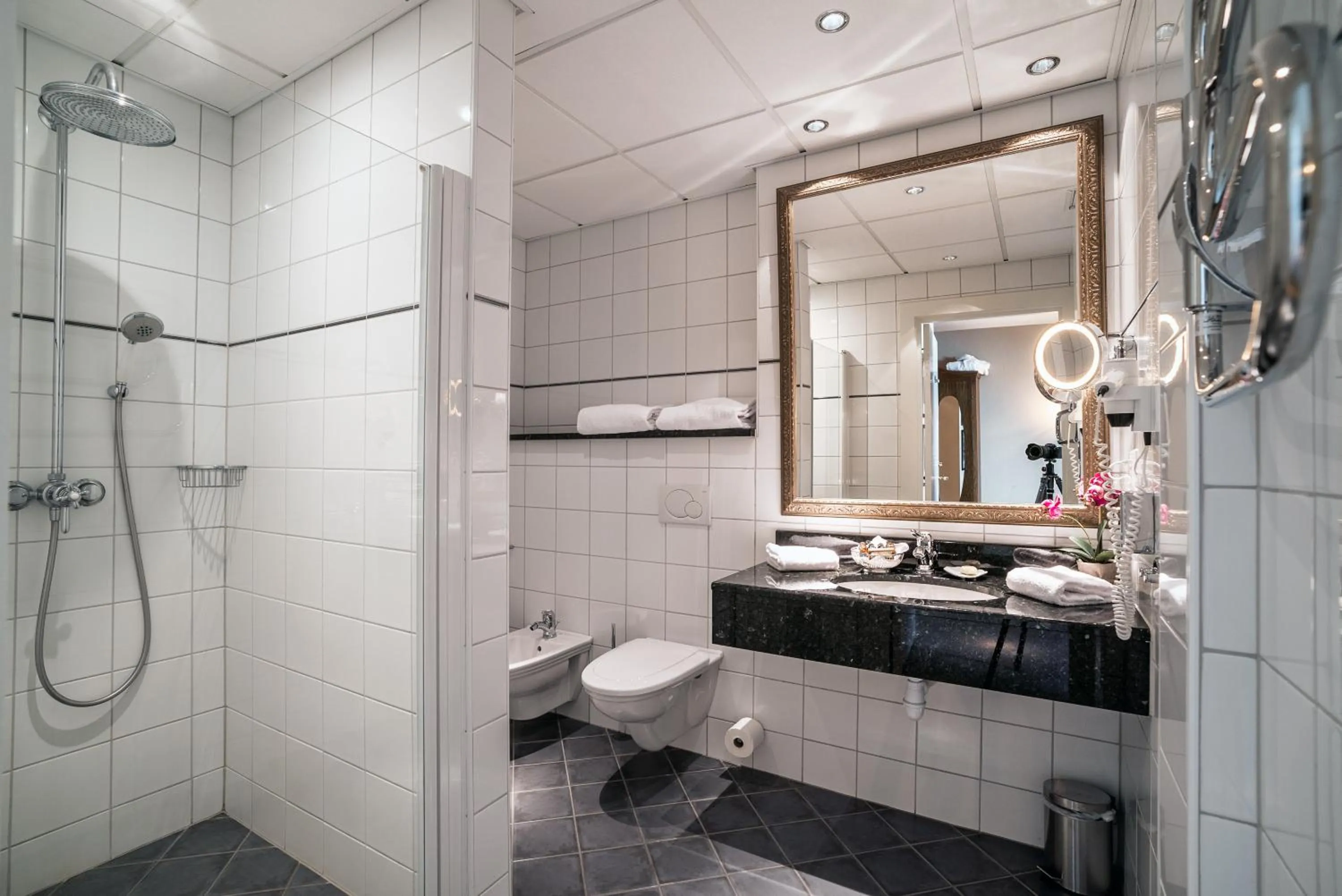 Bathroom in Angvik Gamle Handelssted - by Classic Norway Hotels