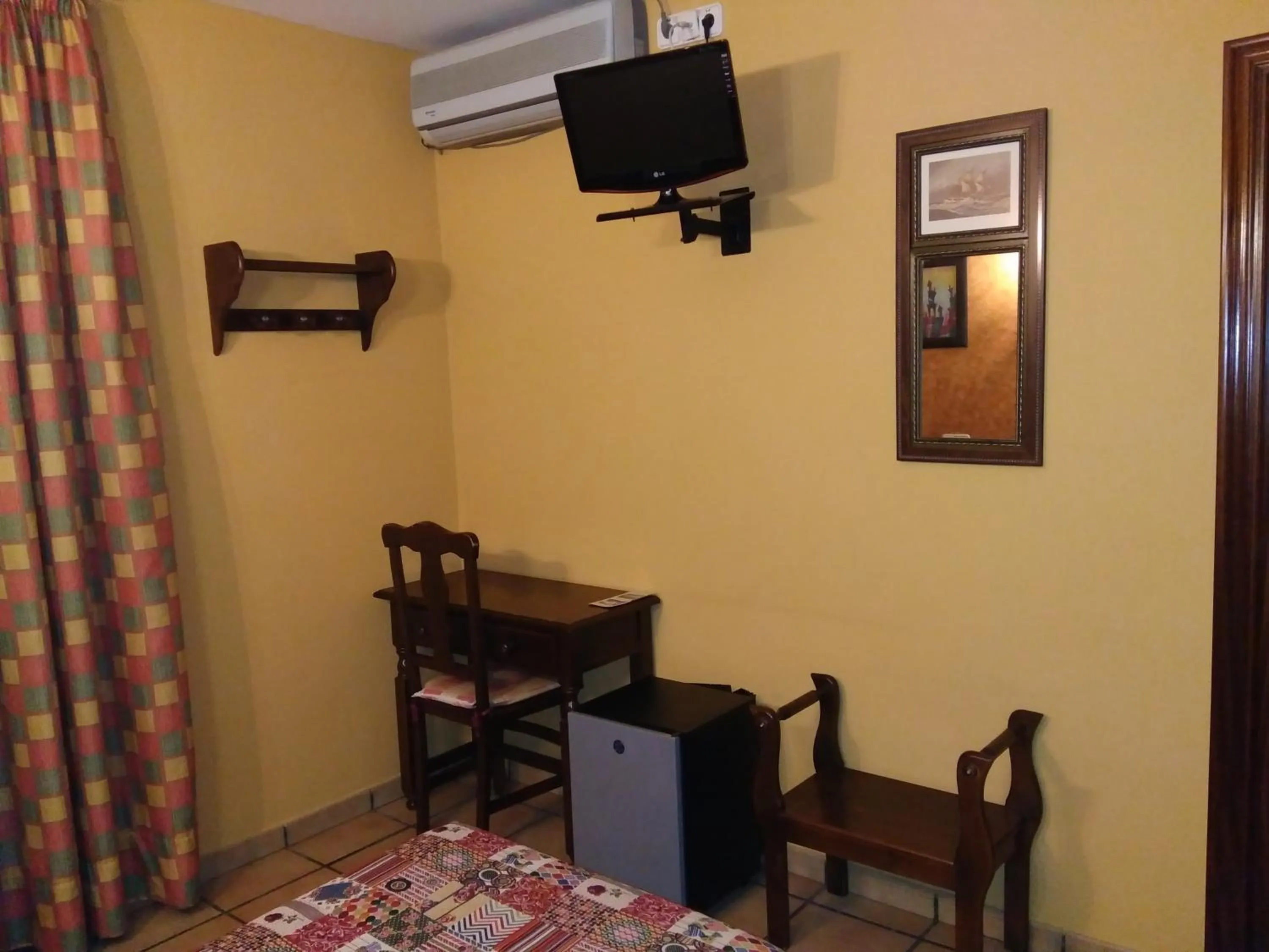 Photo of the whole room in Hotel Riavela