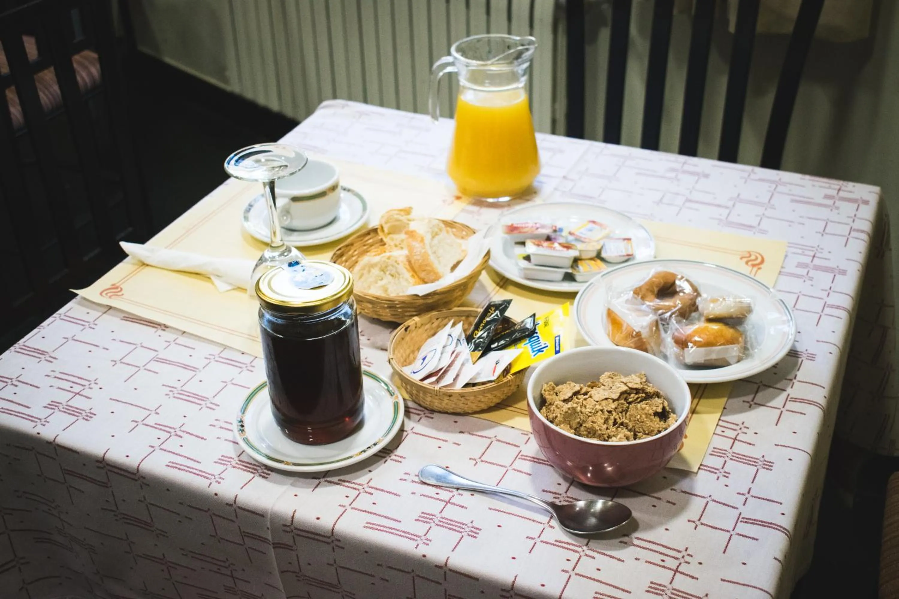 Food and drinks in Hotel Casa El Rapido