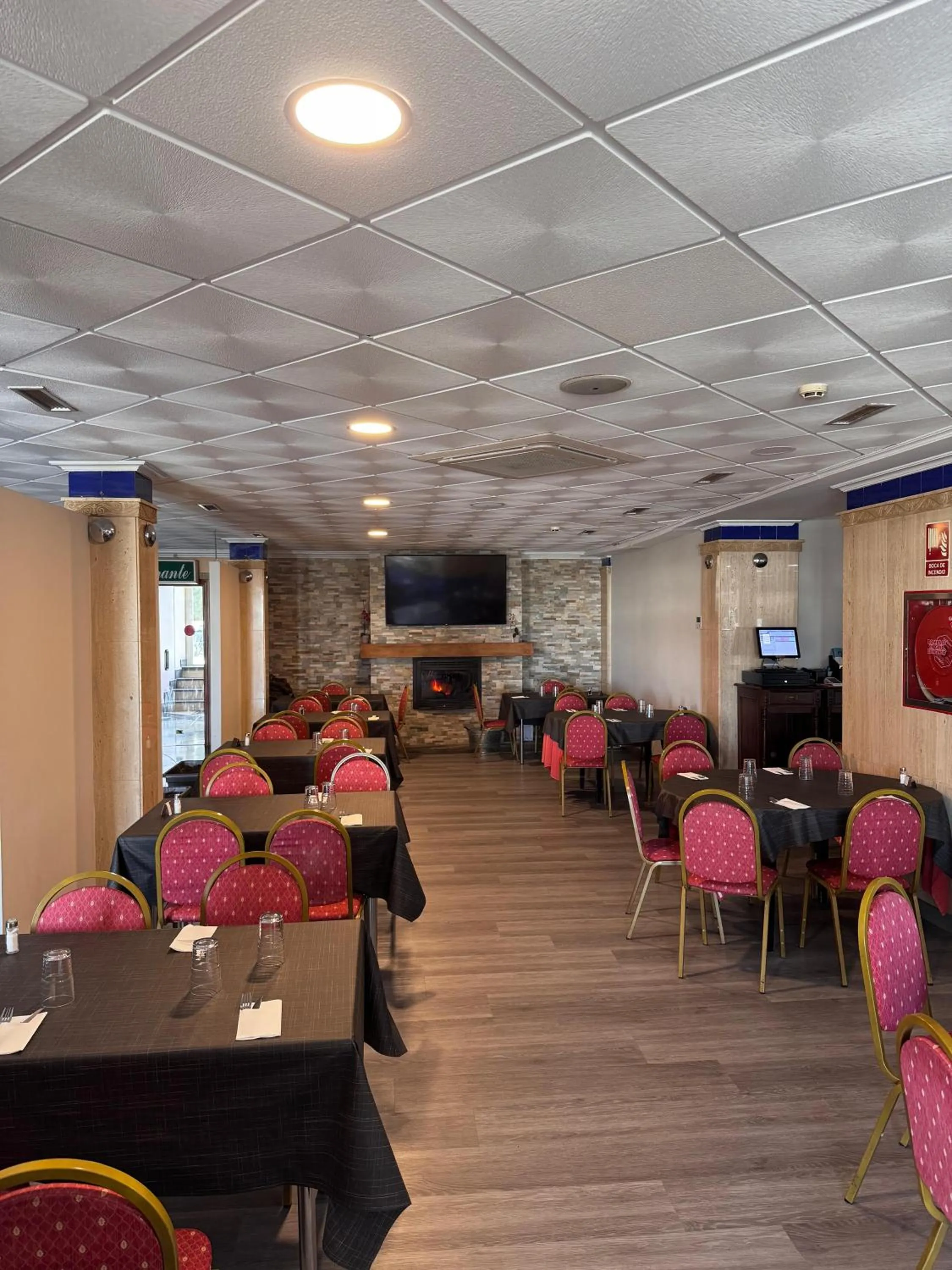 Restaurant/places to eat in Hotel El Cisne