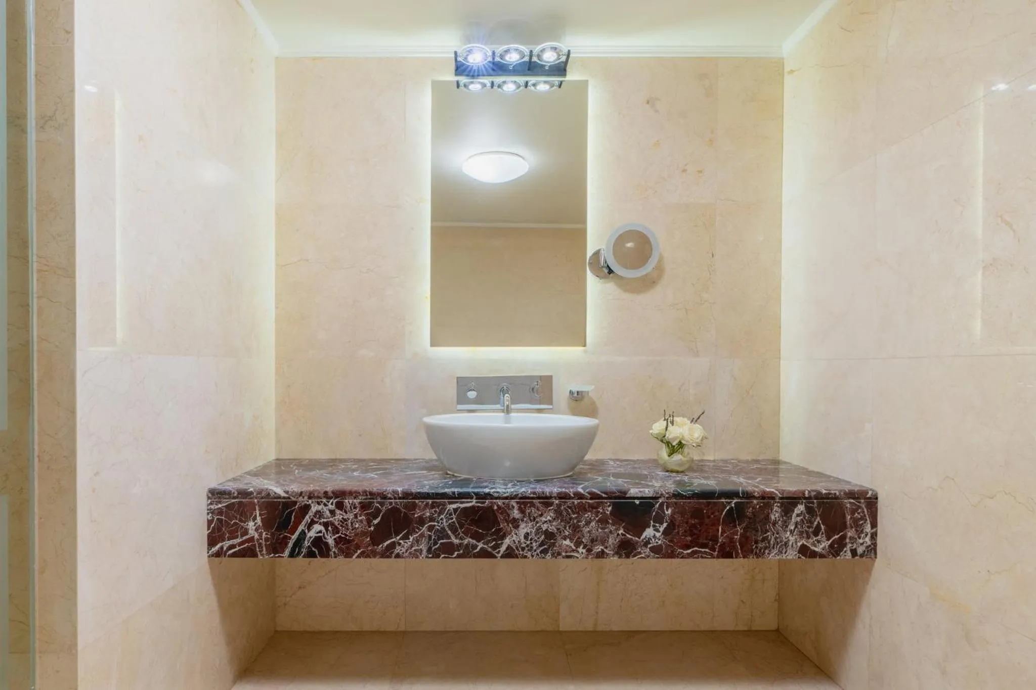 Bathroom in Carlton Al Moaibed Hotel